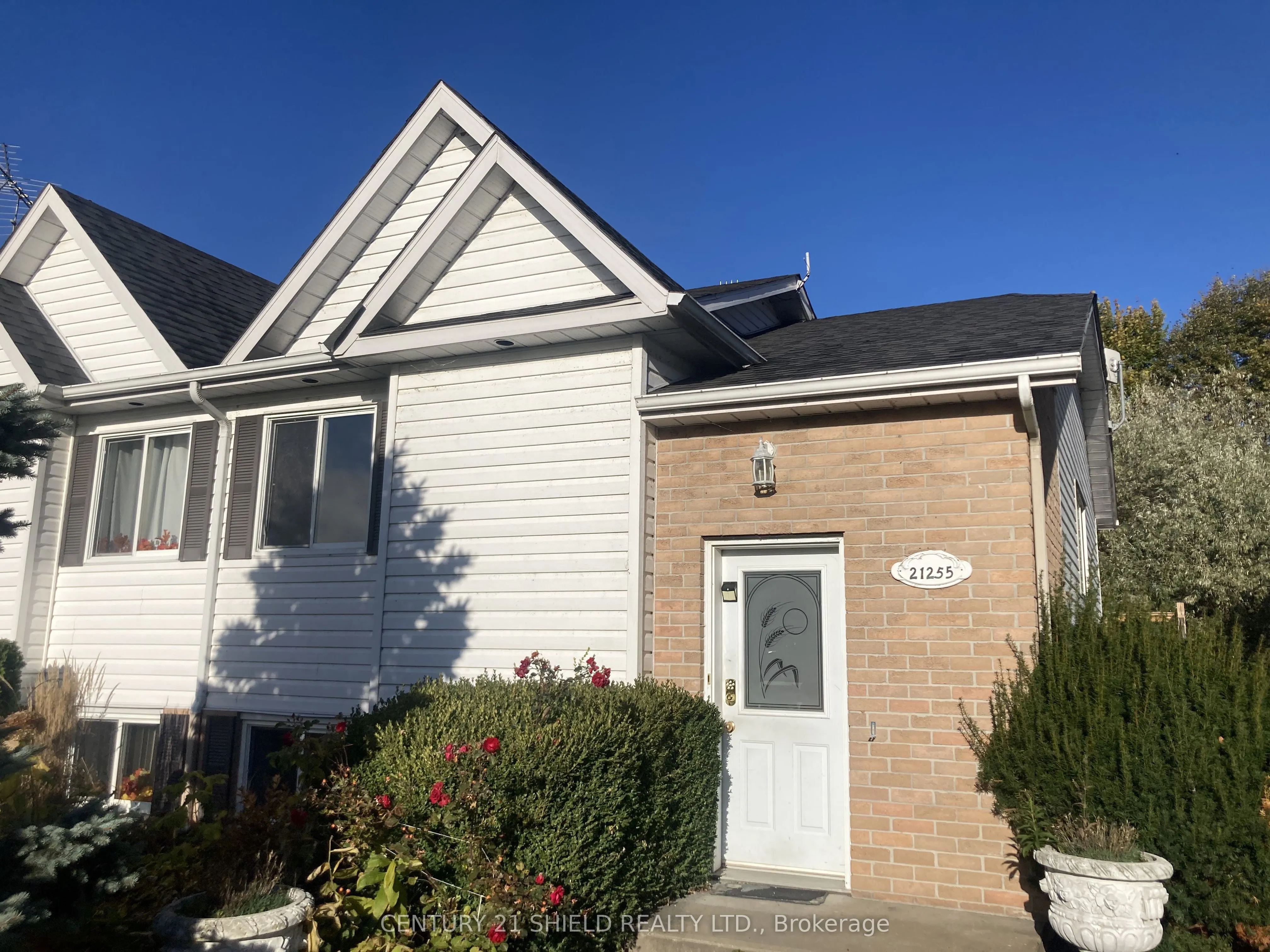 21255 McNaughton Court E