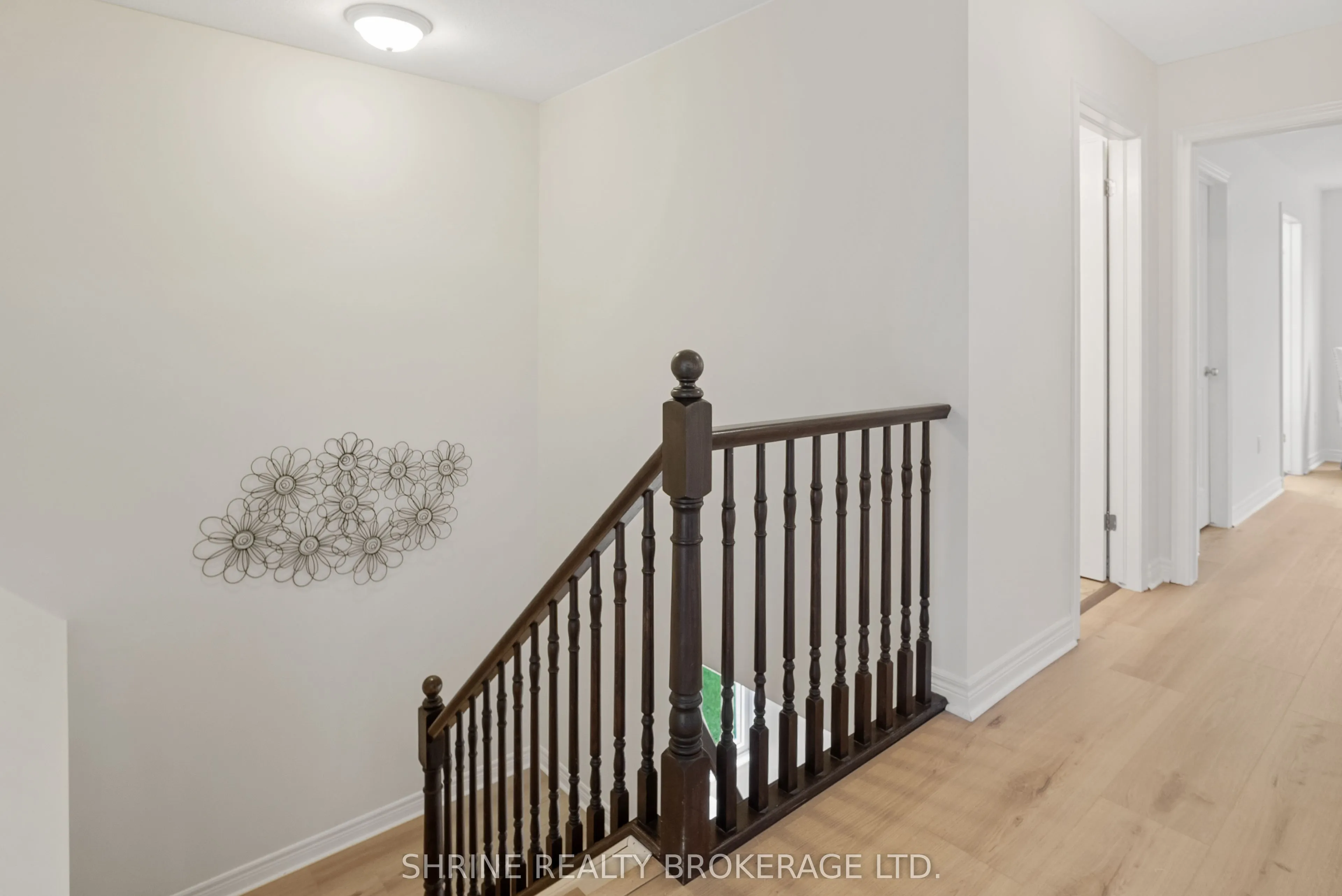 899 Bradshaw Crescent