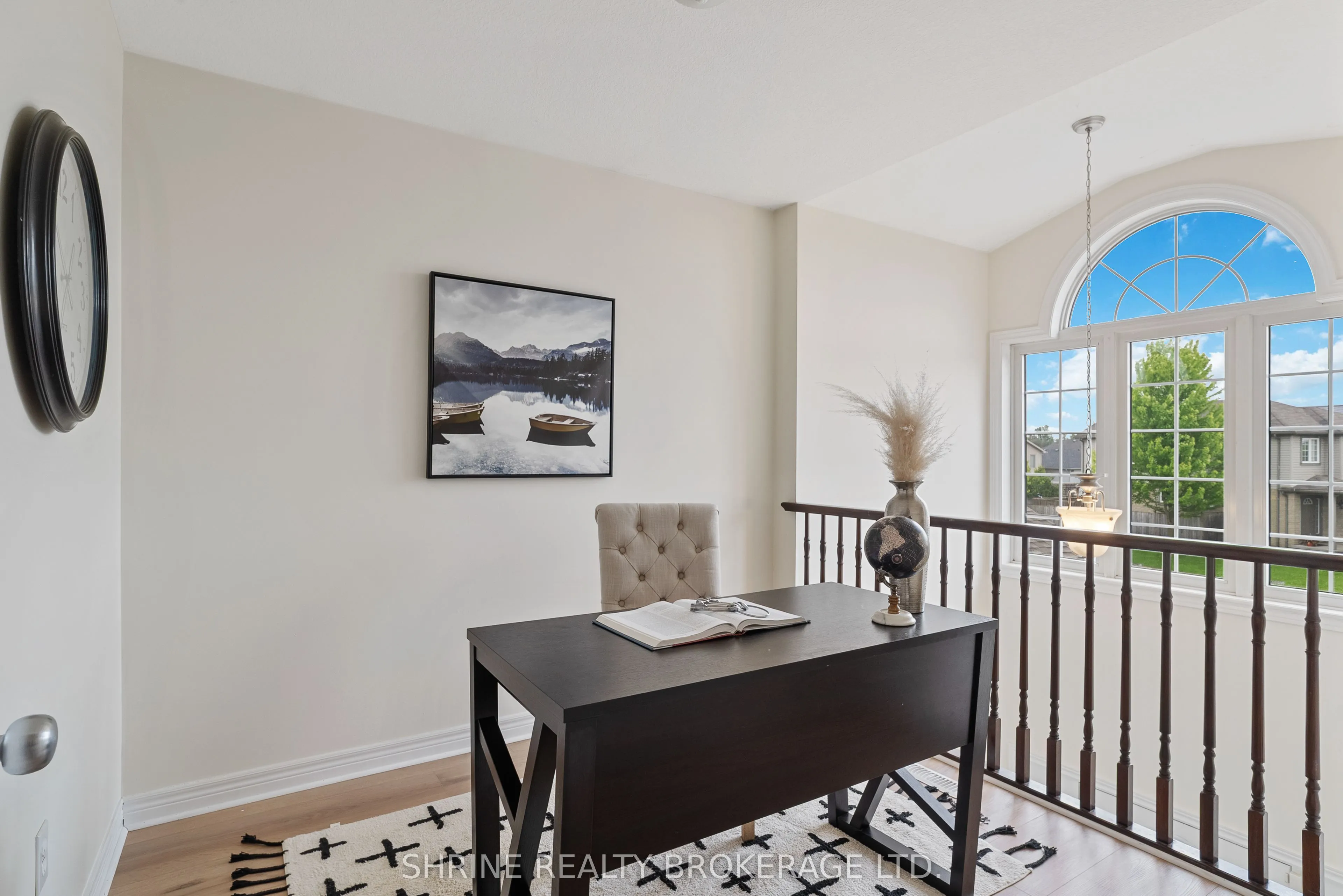 899 Bradshaw Crescent