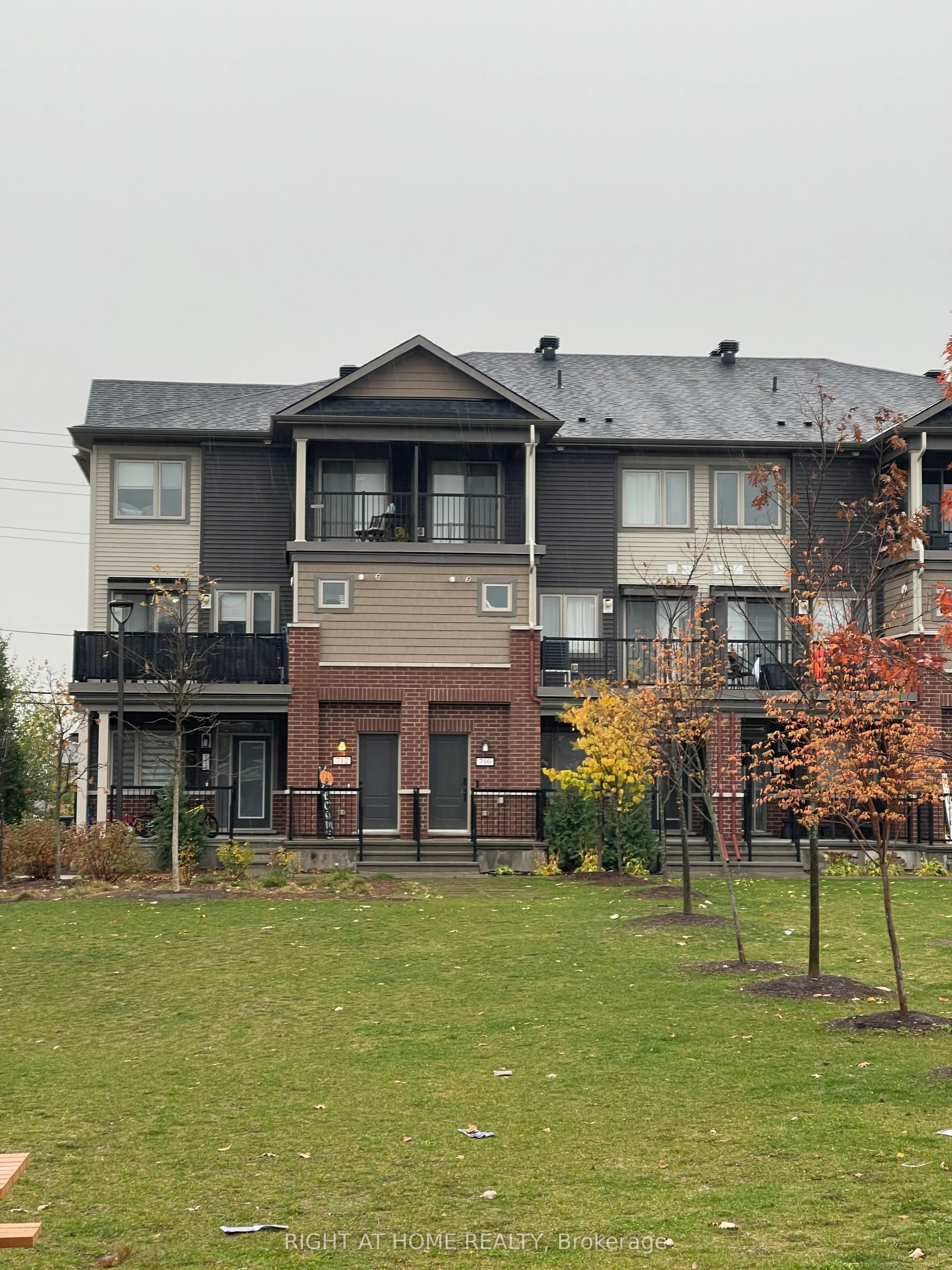 712 Lapland Private, #375