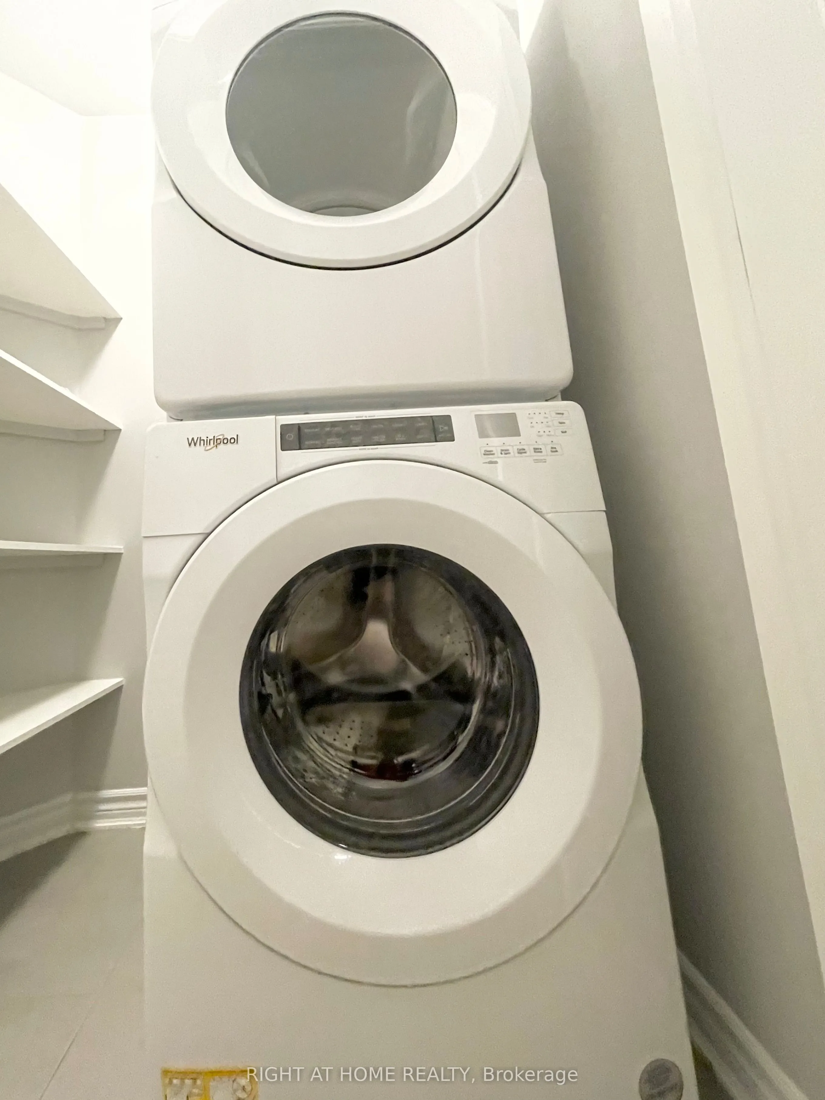 712 Lapland Private, #375