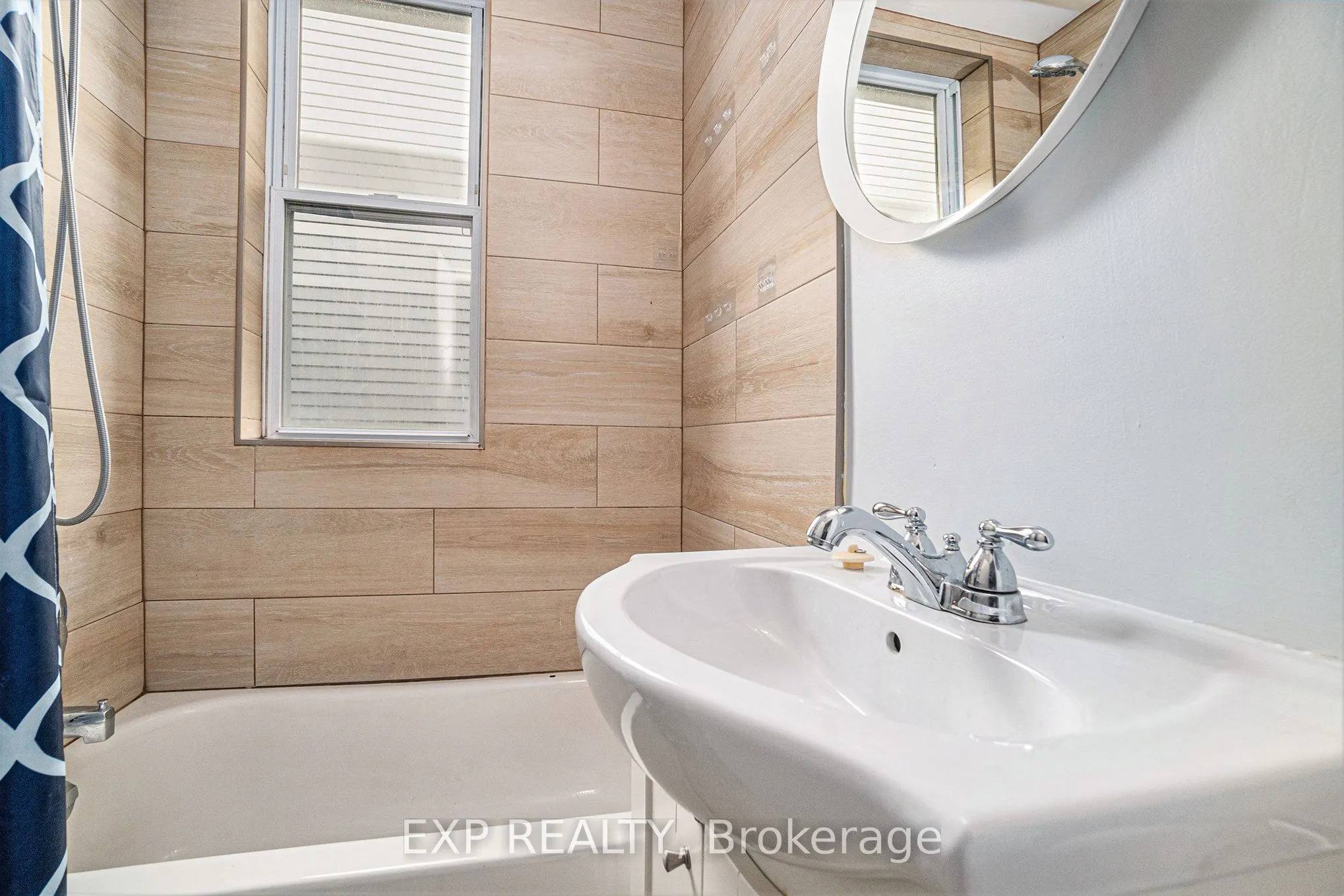 350 Fifth Avenue, #2