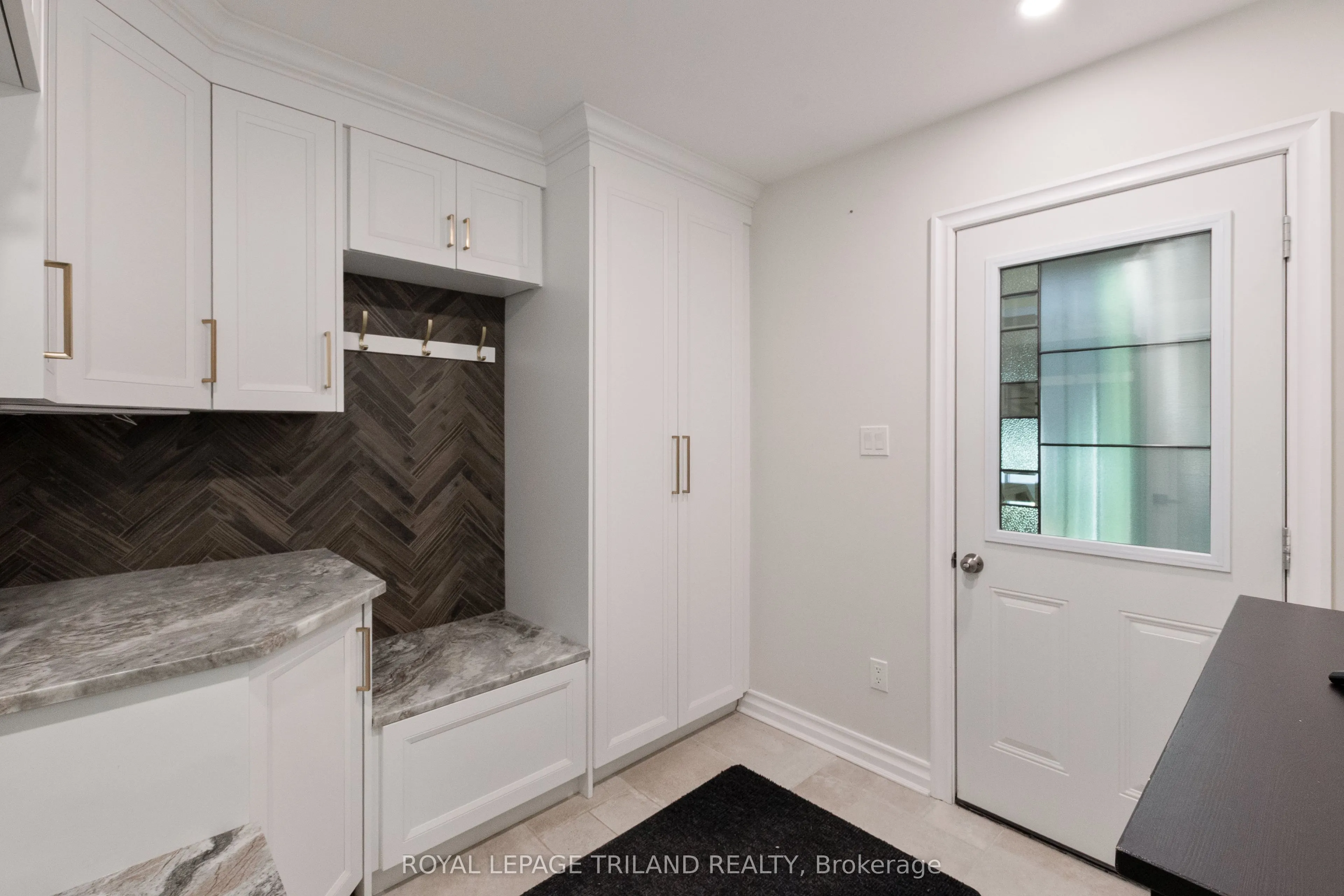 700 Westmount Hills Drive