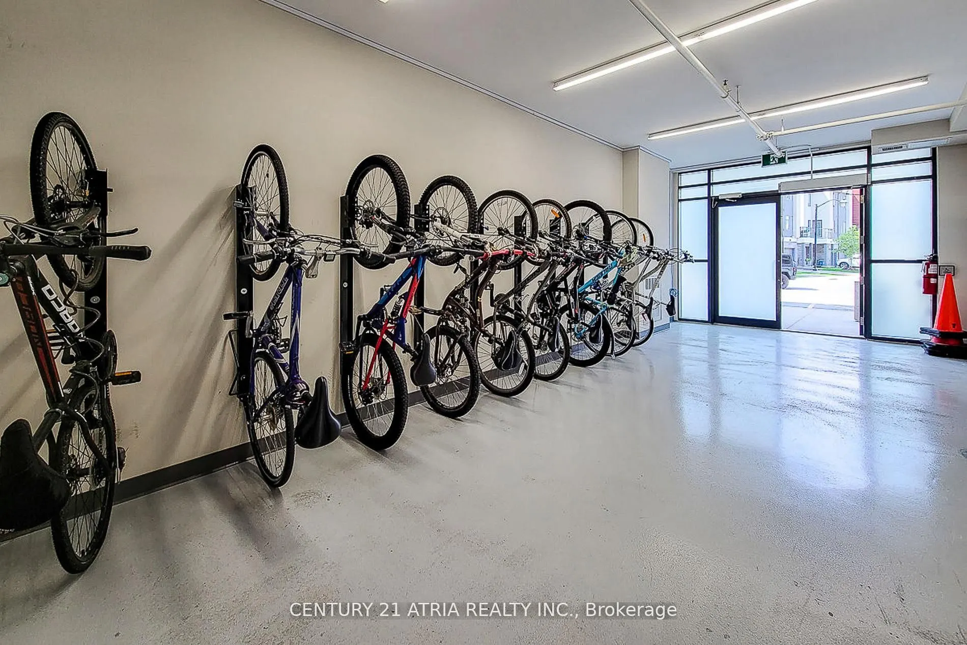 101 Shoreview Place, #508