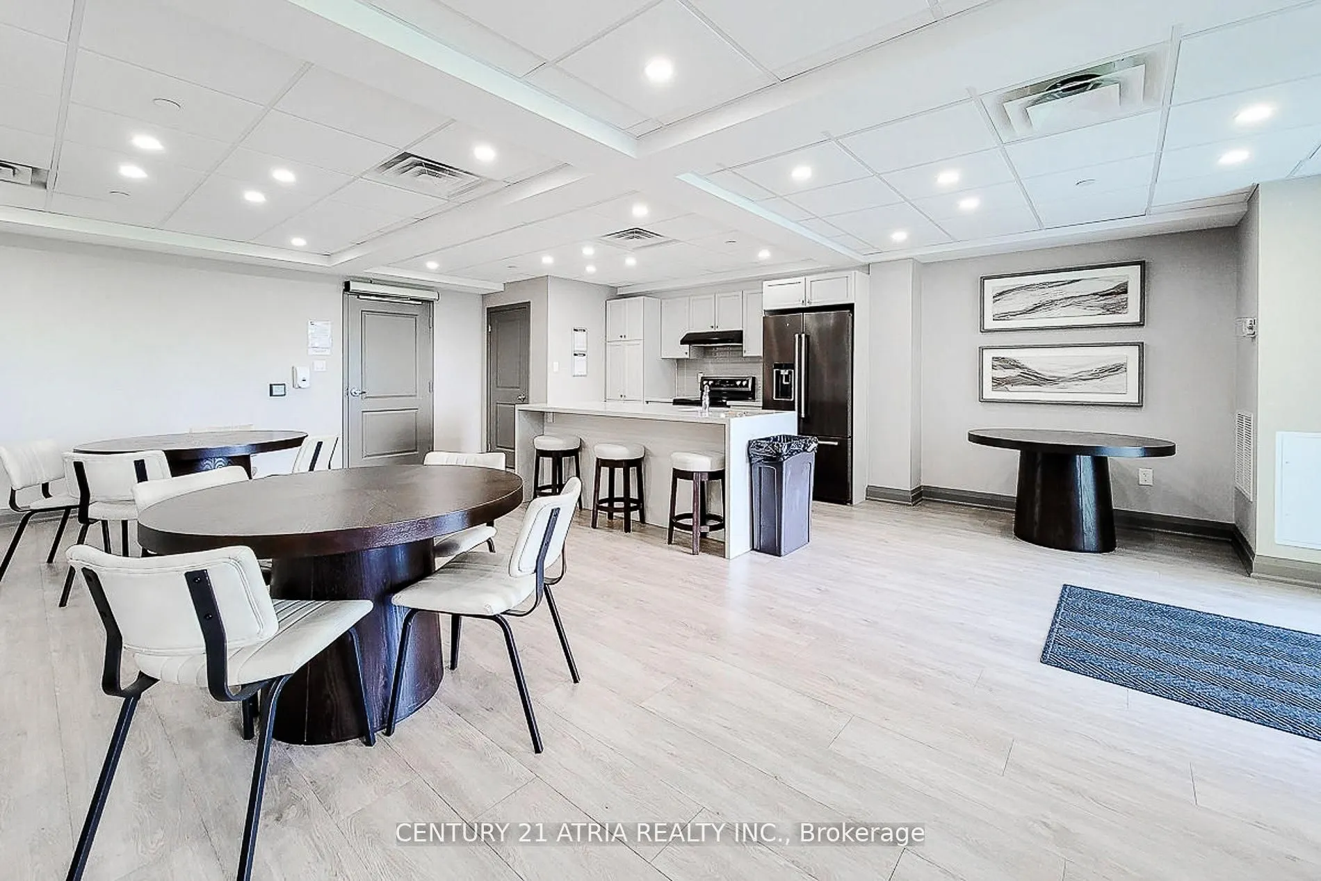 101 Shoreview Place, #508