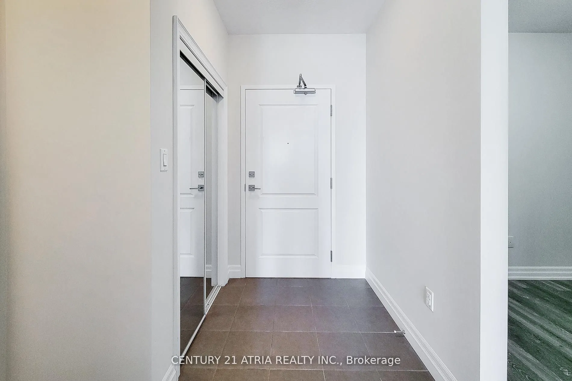 101 Shoreview Place, #508