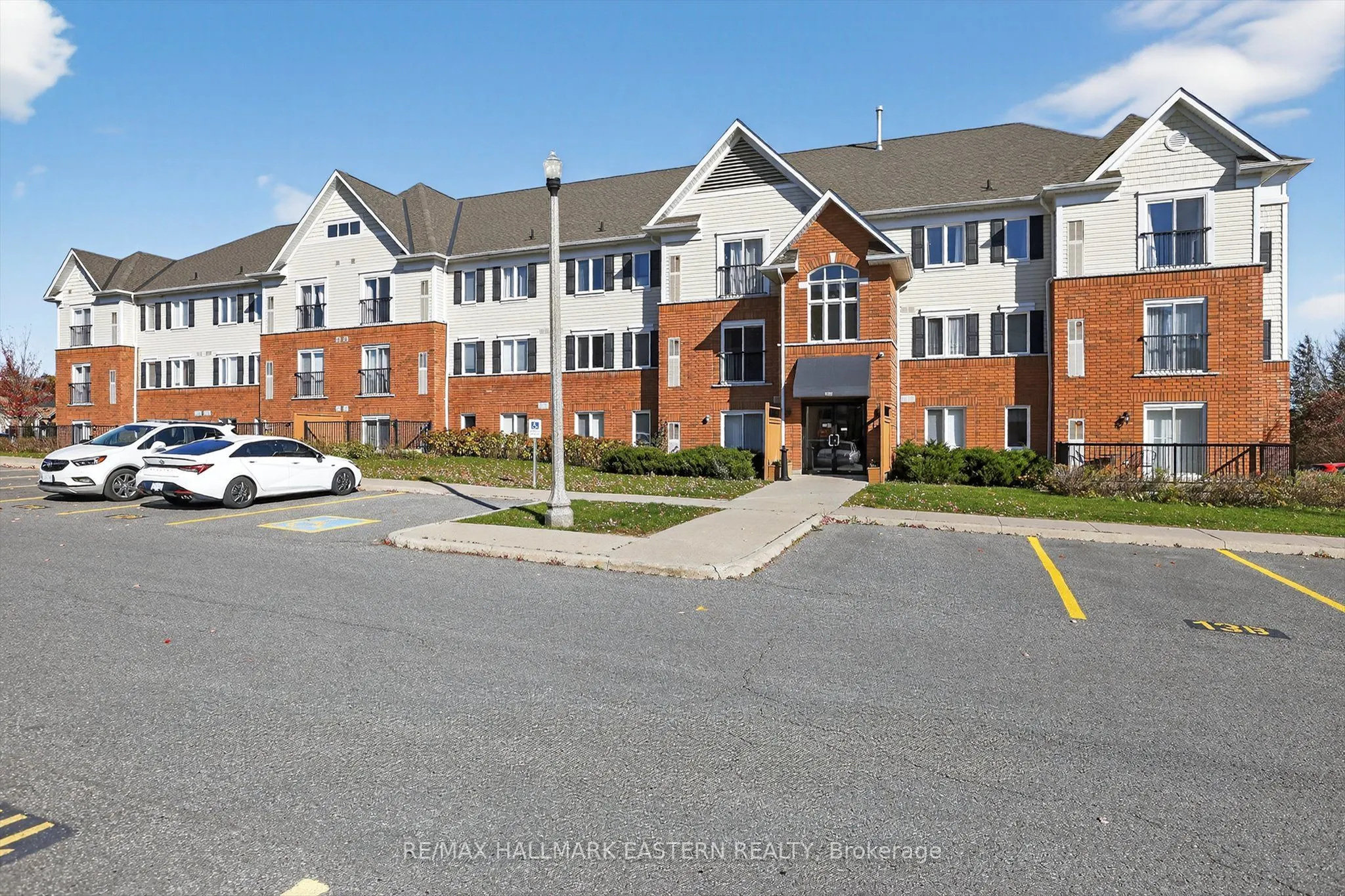 306 Spillsbury Drive, ##309