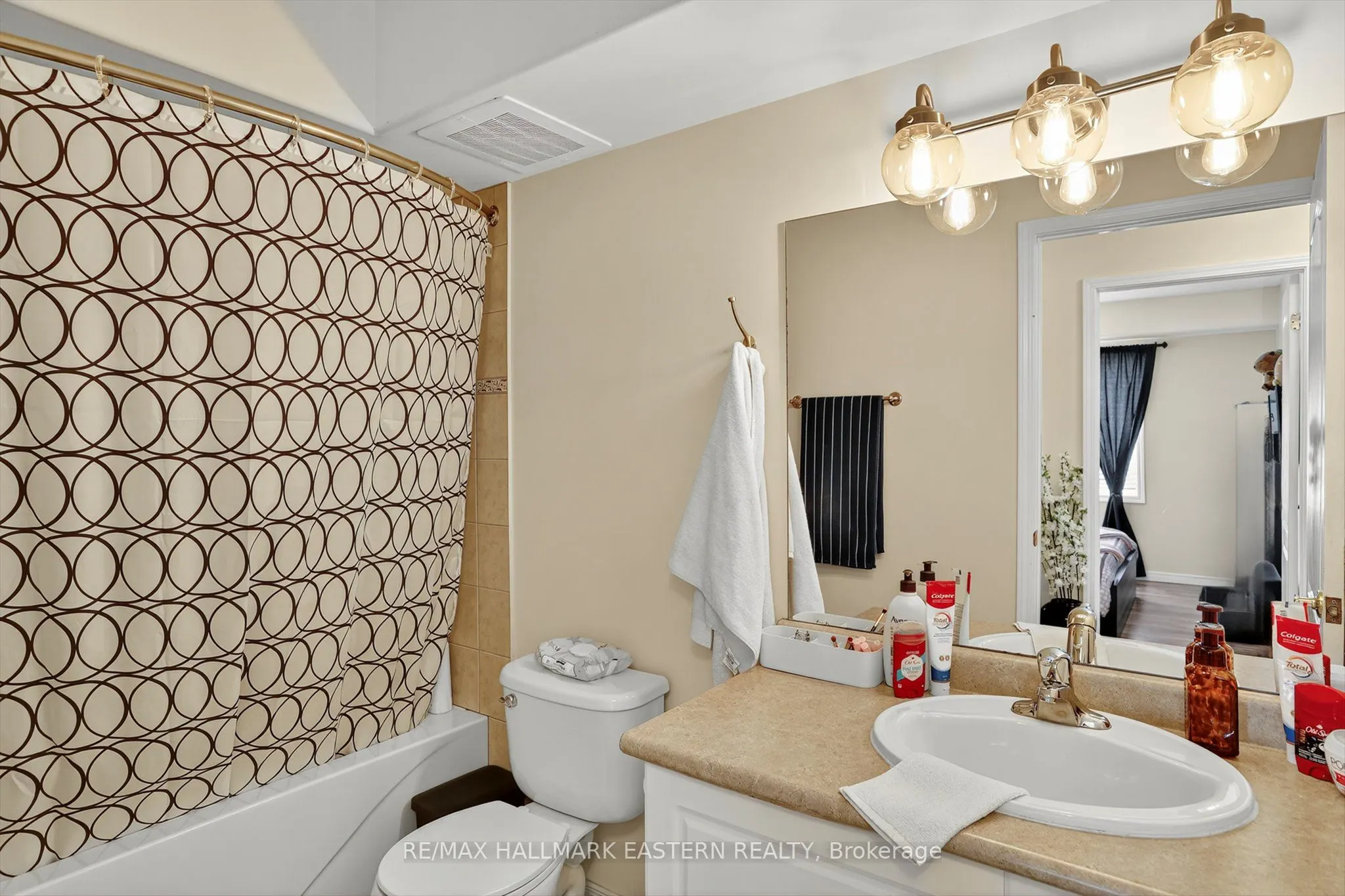 306 Spillsbury Drive, ##309