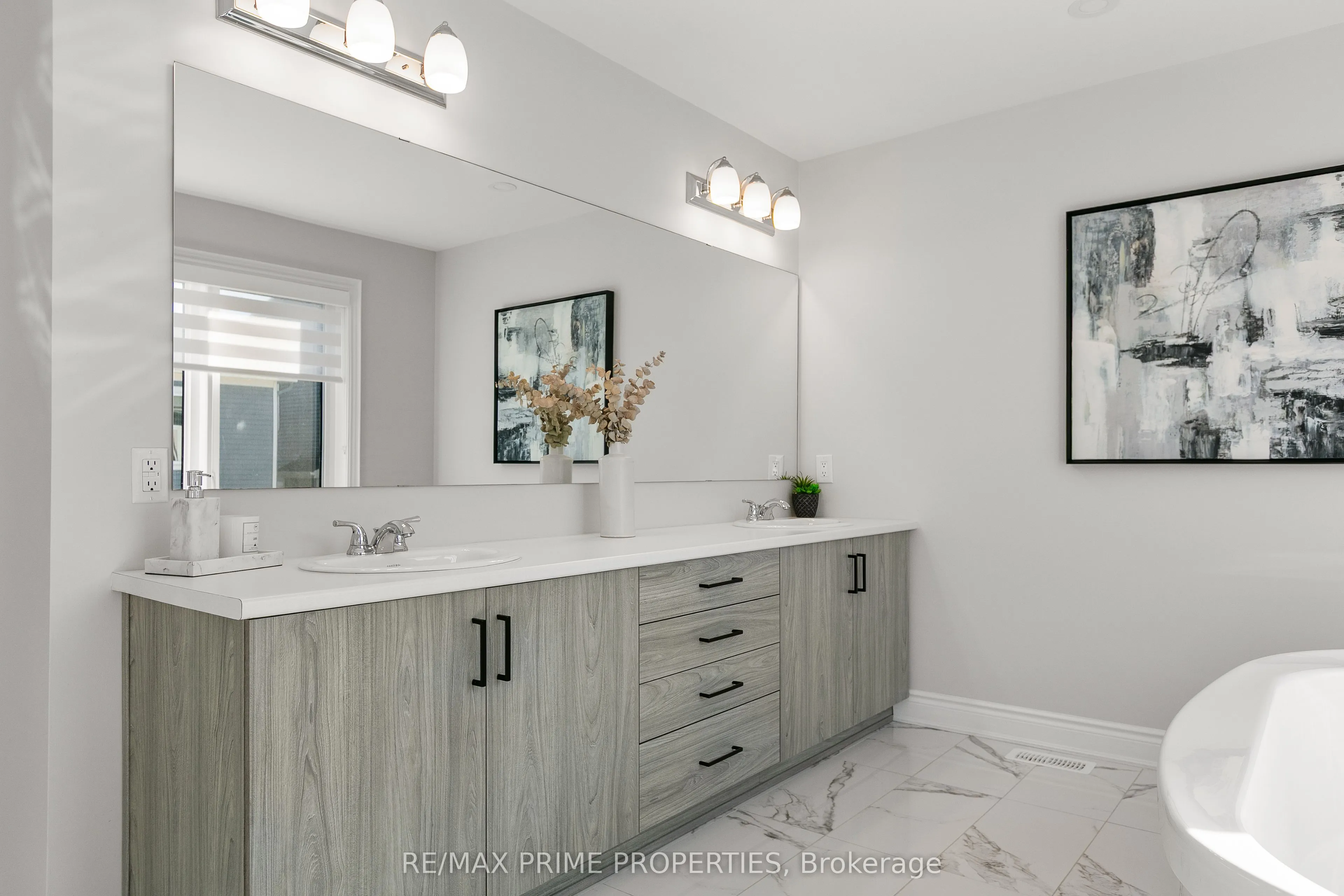 839 Mercier Crescent