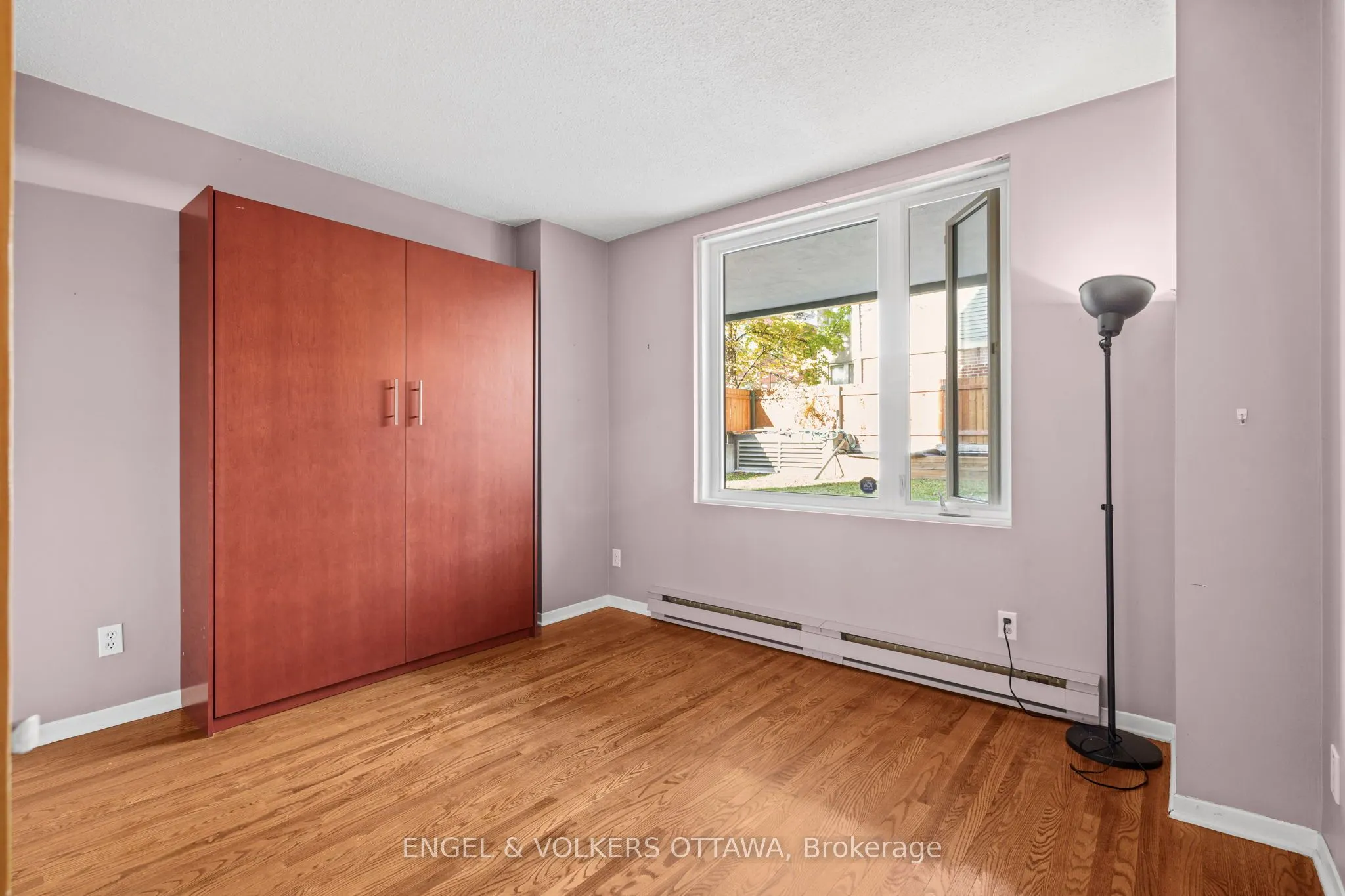 295 Gilmour Street, #103