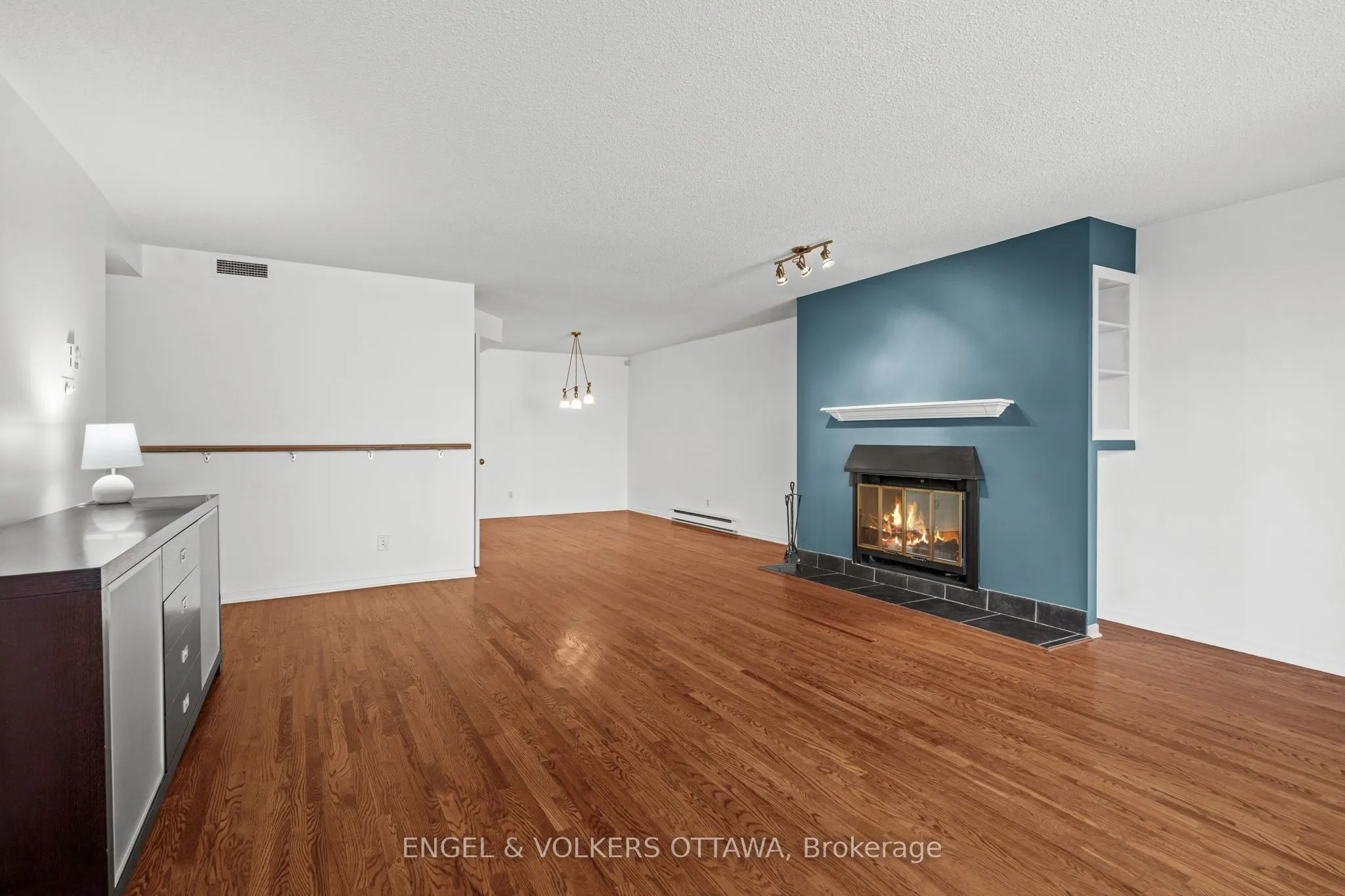 295 Gilmour Street, #103