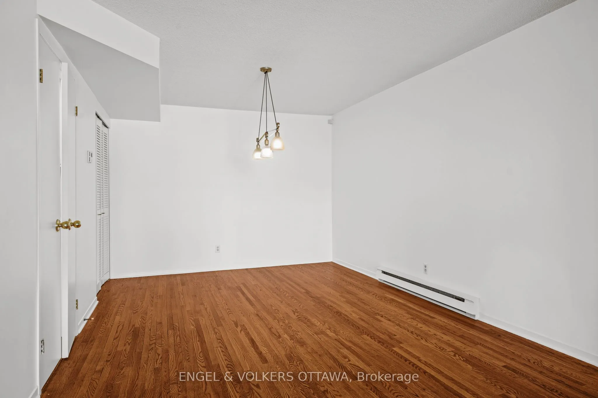 295 Gilmour Street, #103