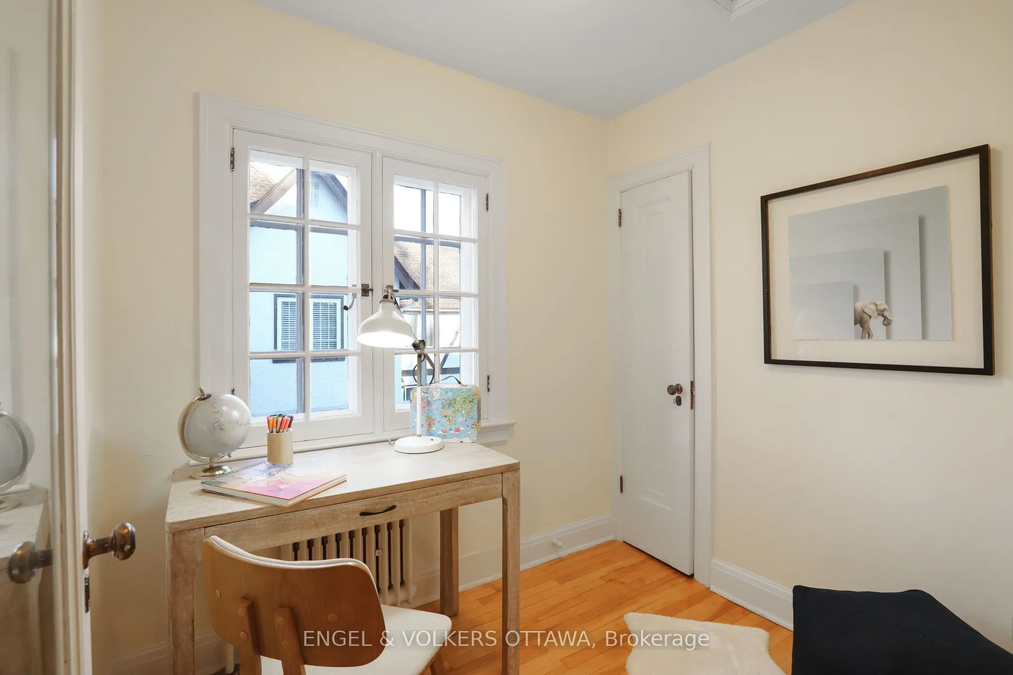 513 Island Park Drive S