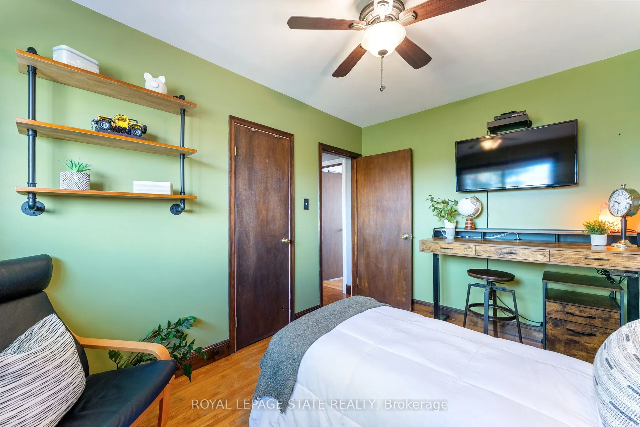 5187 White Church Road E