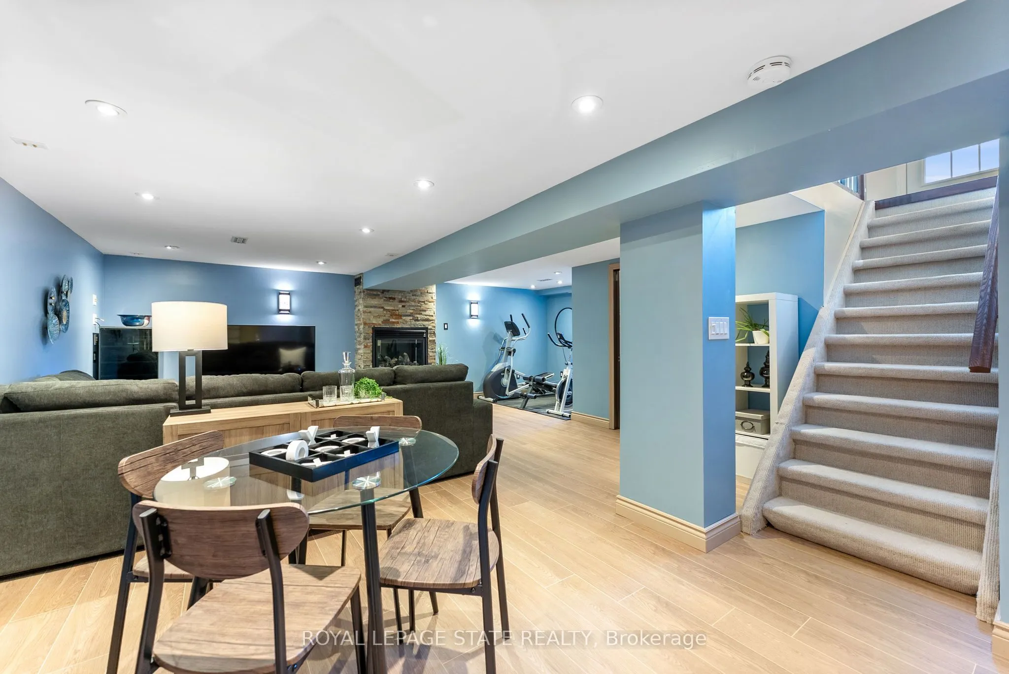 5187 White Church Road E