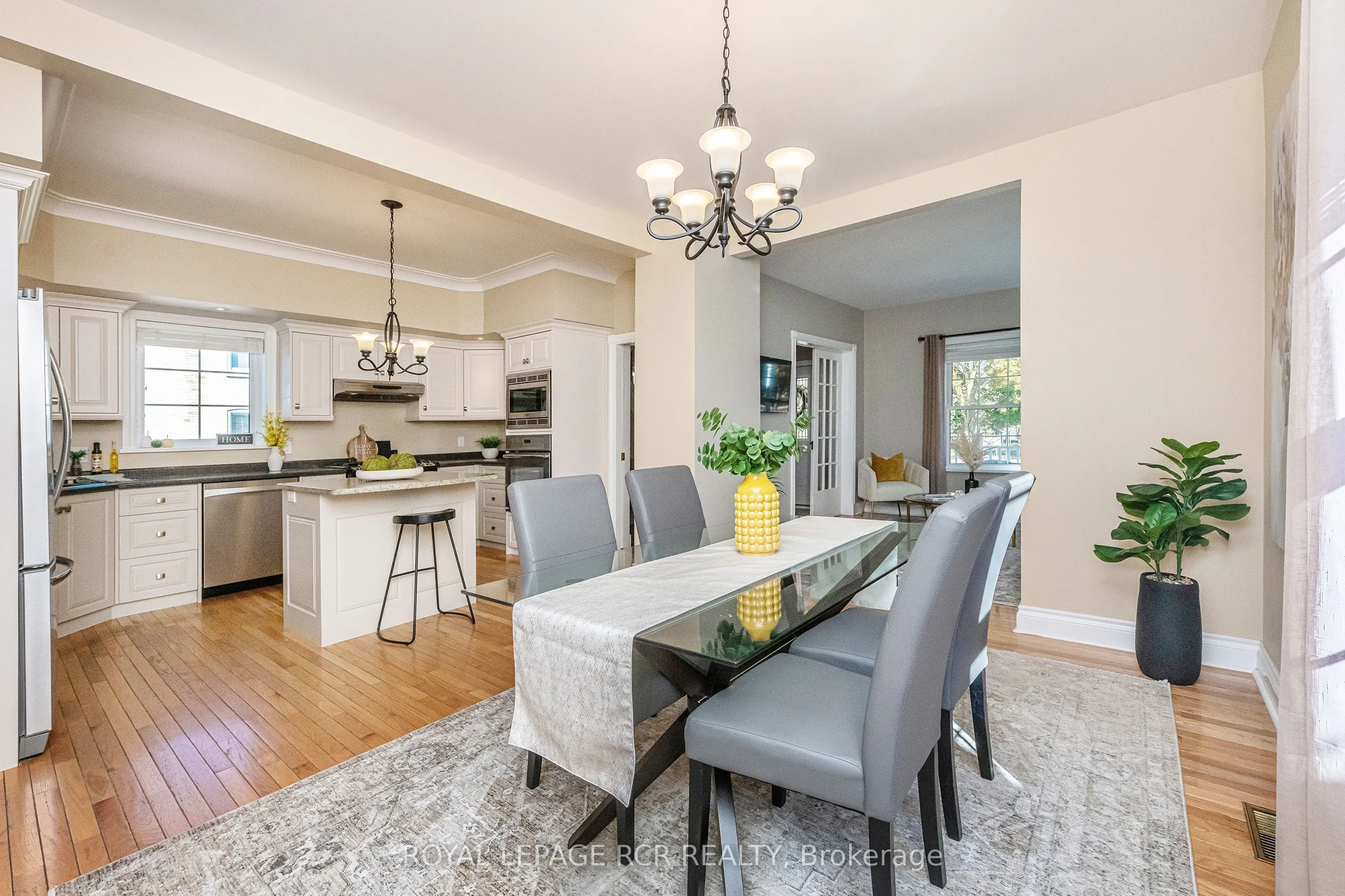 61 Elora Street N, #(Clifford)