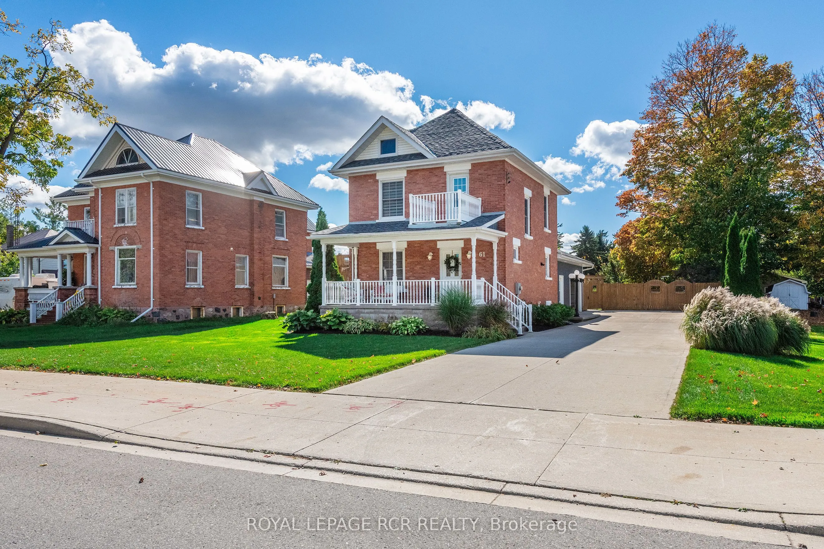 61 Elora Street N, #(Clifford)