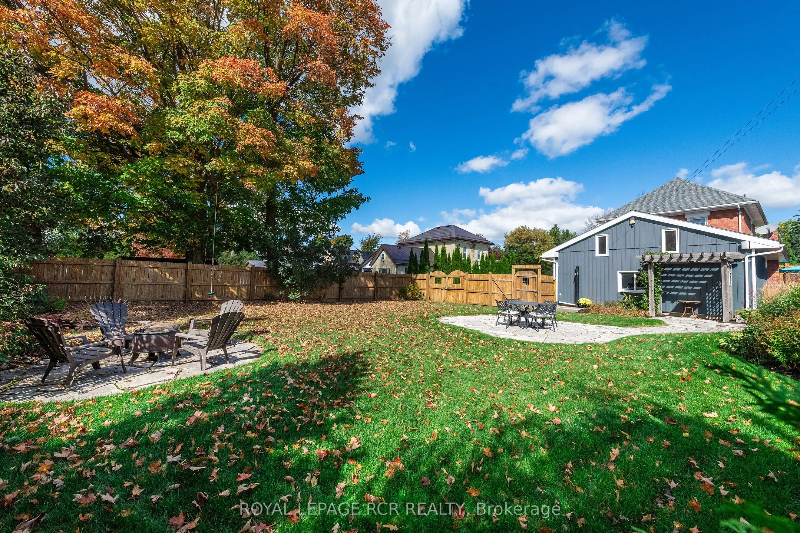 61 Elora Street N, #(Clifford)