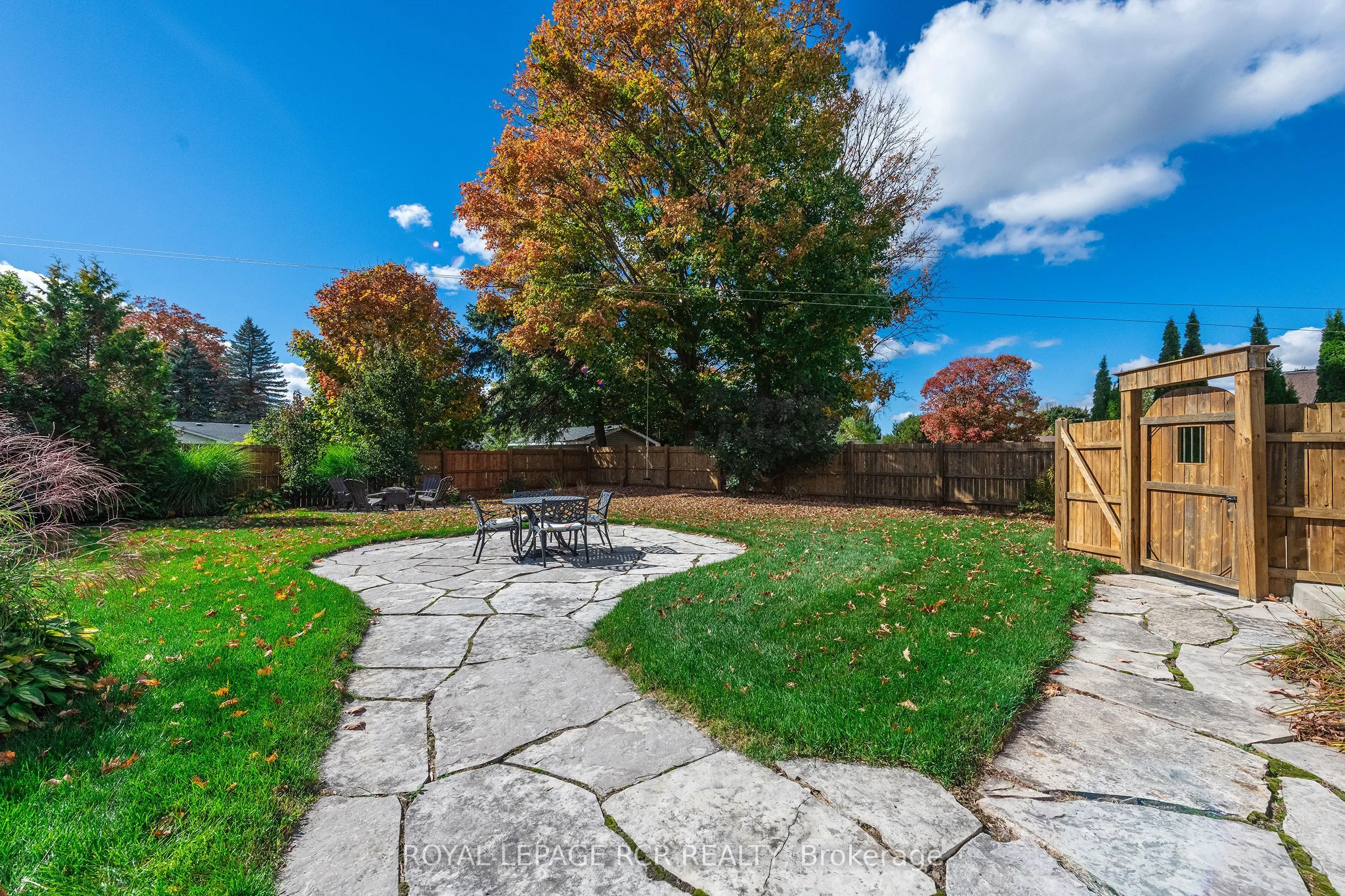 61 Elora Street N, #(Clifford)