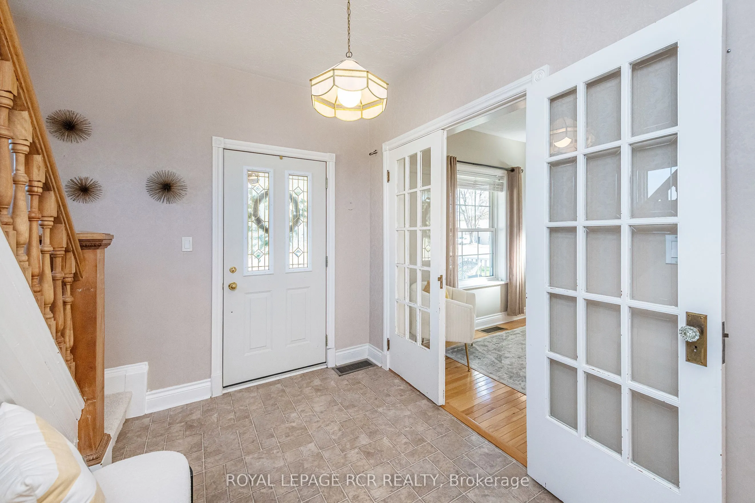 61 Elora Street N, #(Clifford)