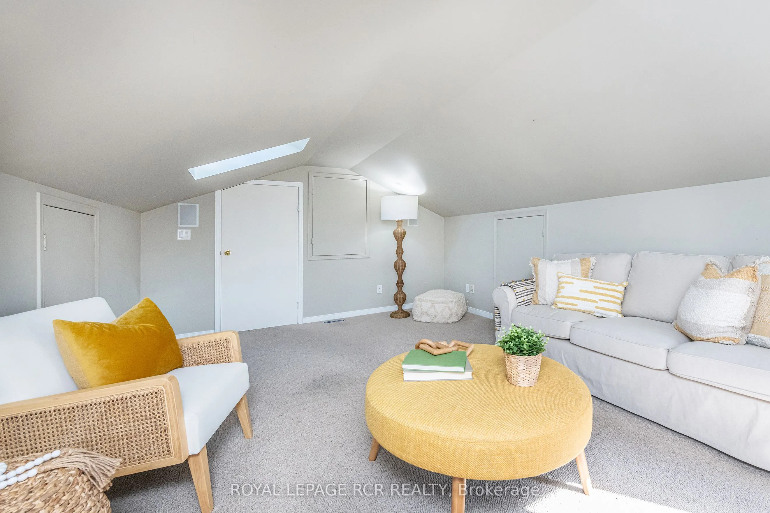 61 Elora Street N, #(Clifford)