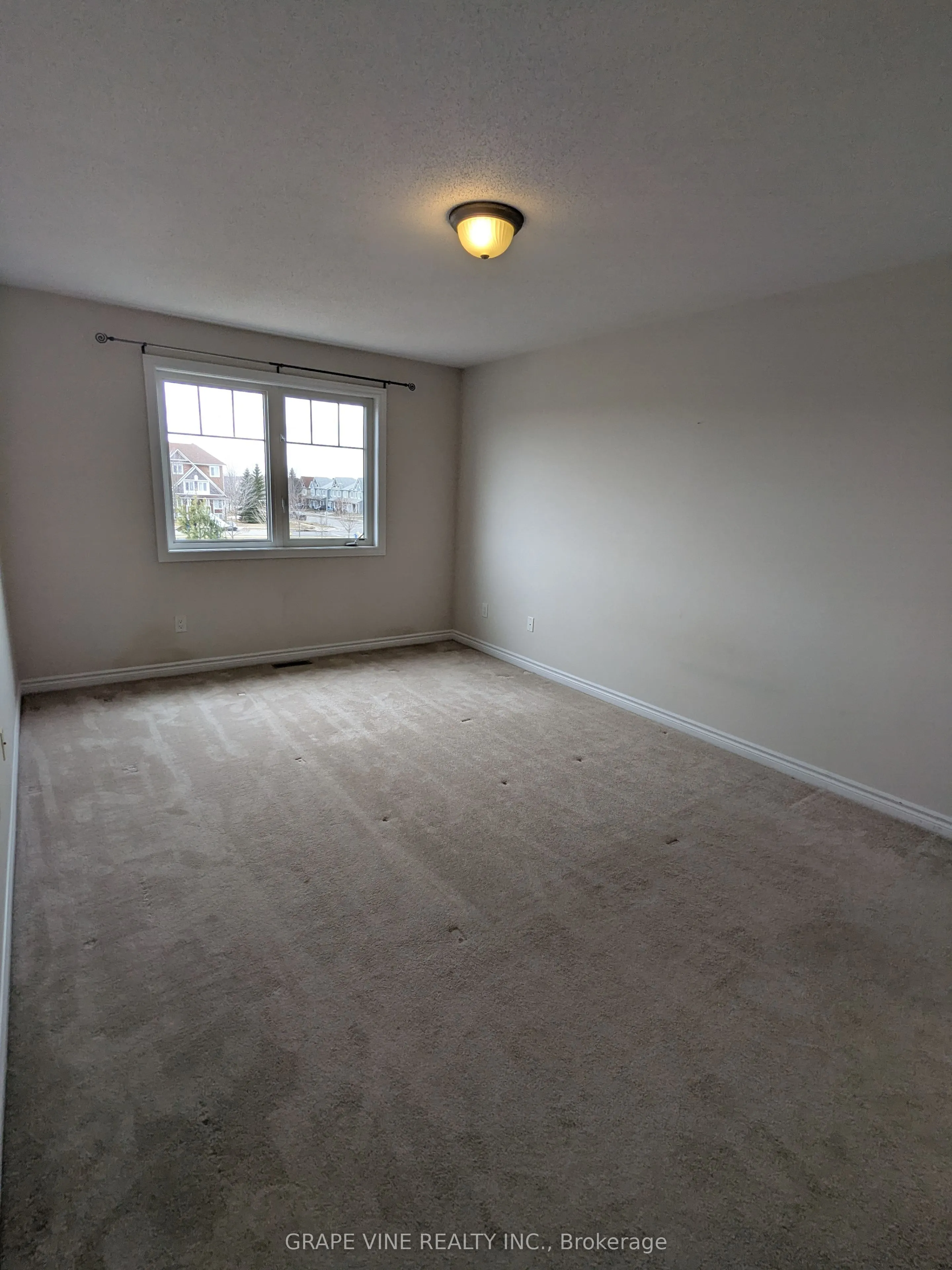 582 Meadowcreek Circle