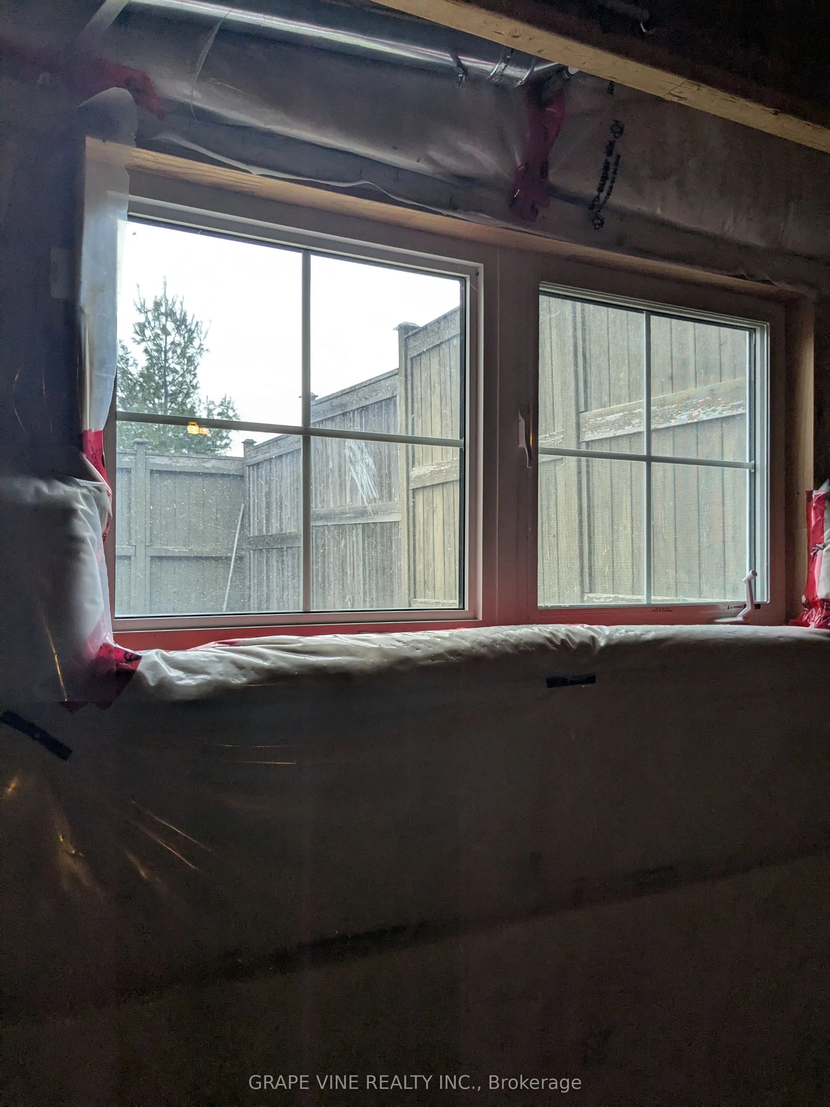 582 Meadowcreek Circle