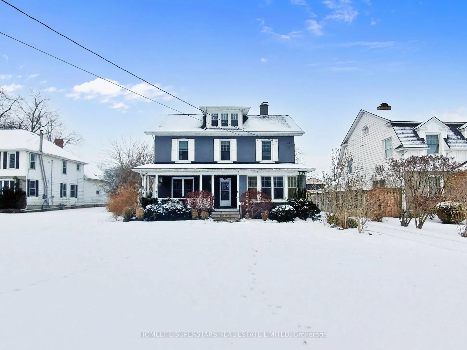 535 NIAGARA Boulevard