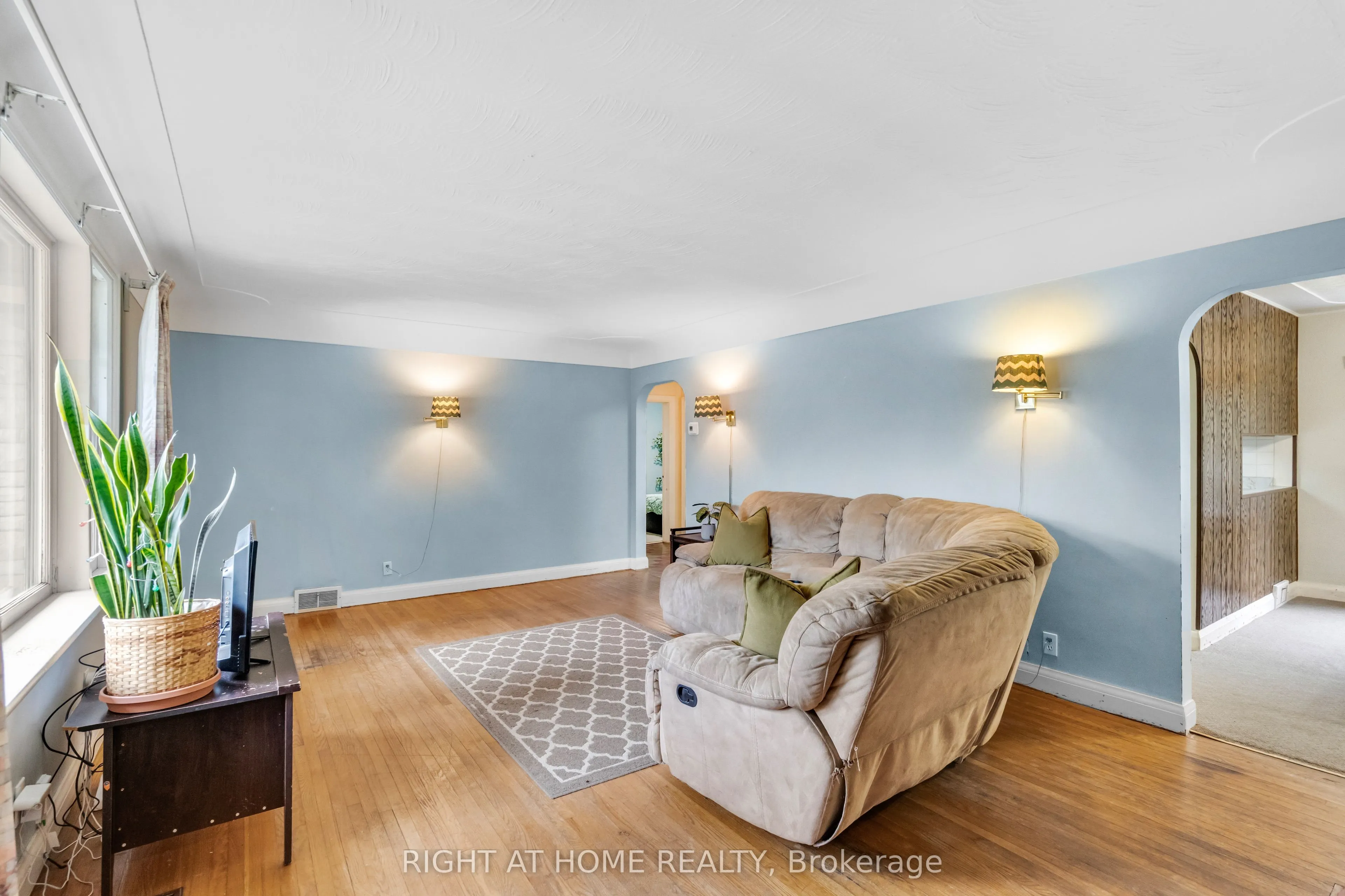 265 Fiddlers Green Road