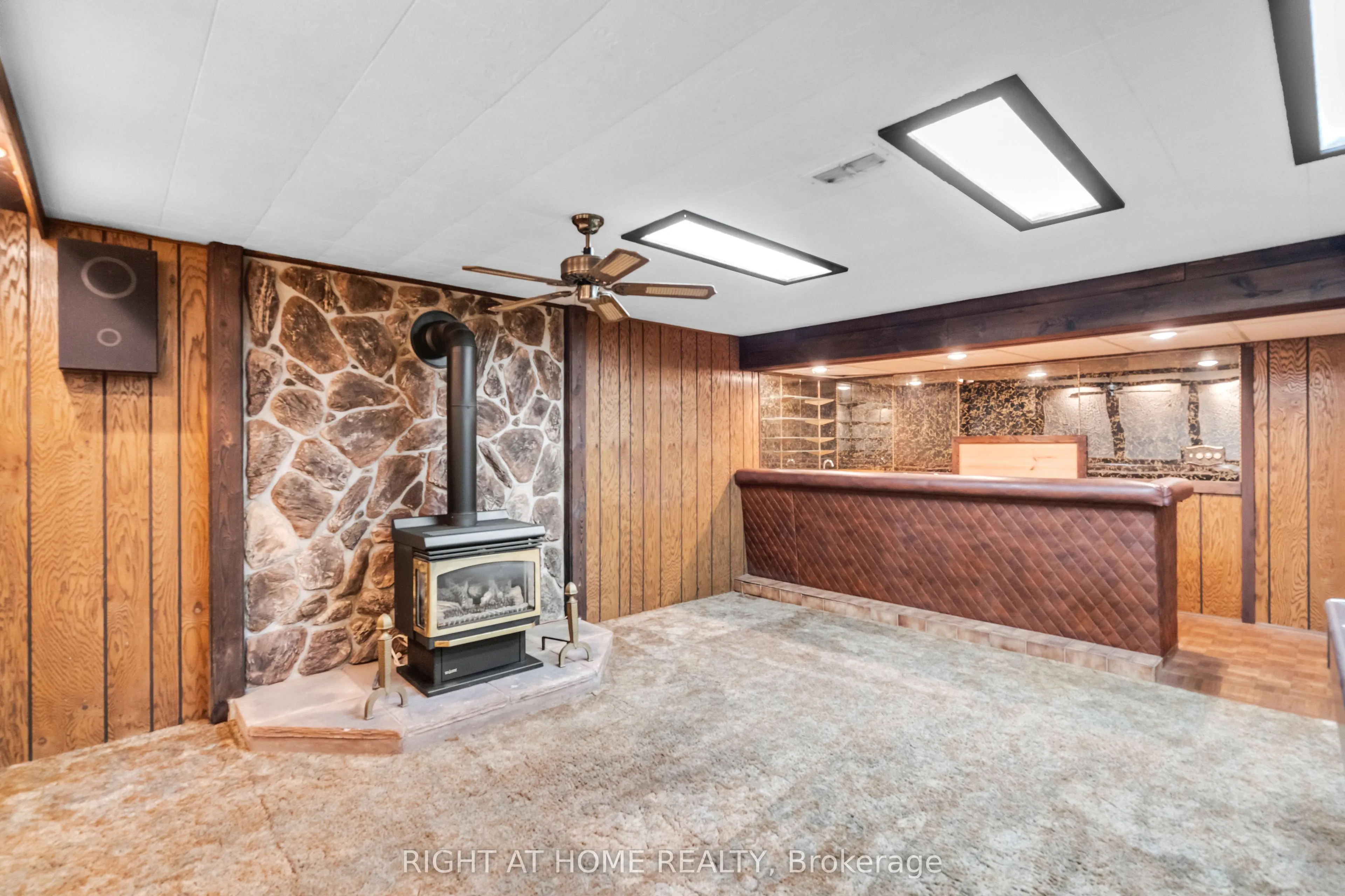 265 Fiddlers Green Road