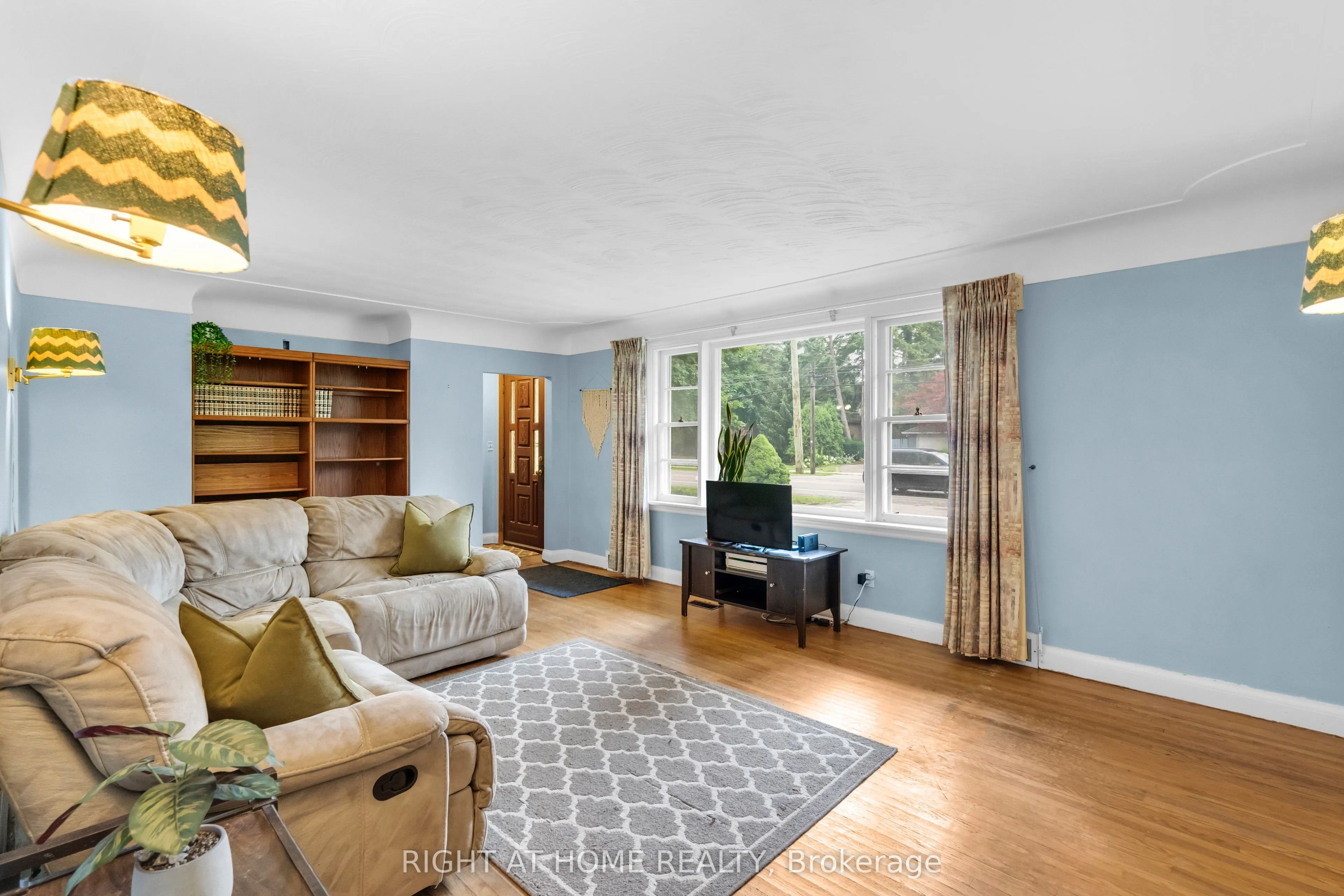 265 Fiddlers Green Road