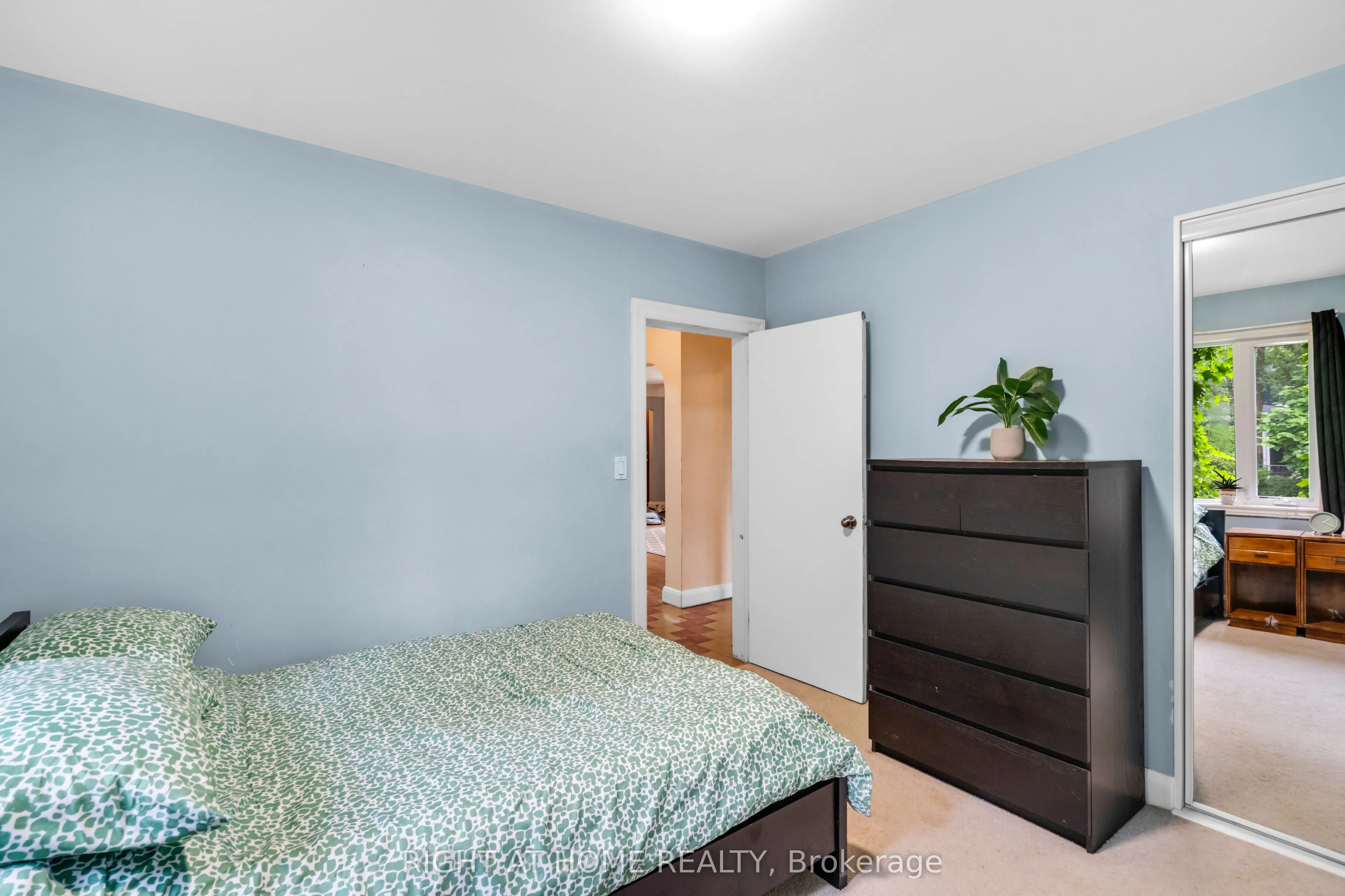 265 Fiddlers Green Road