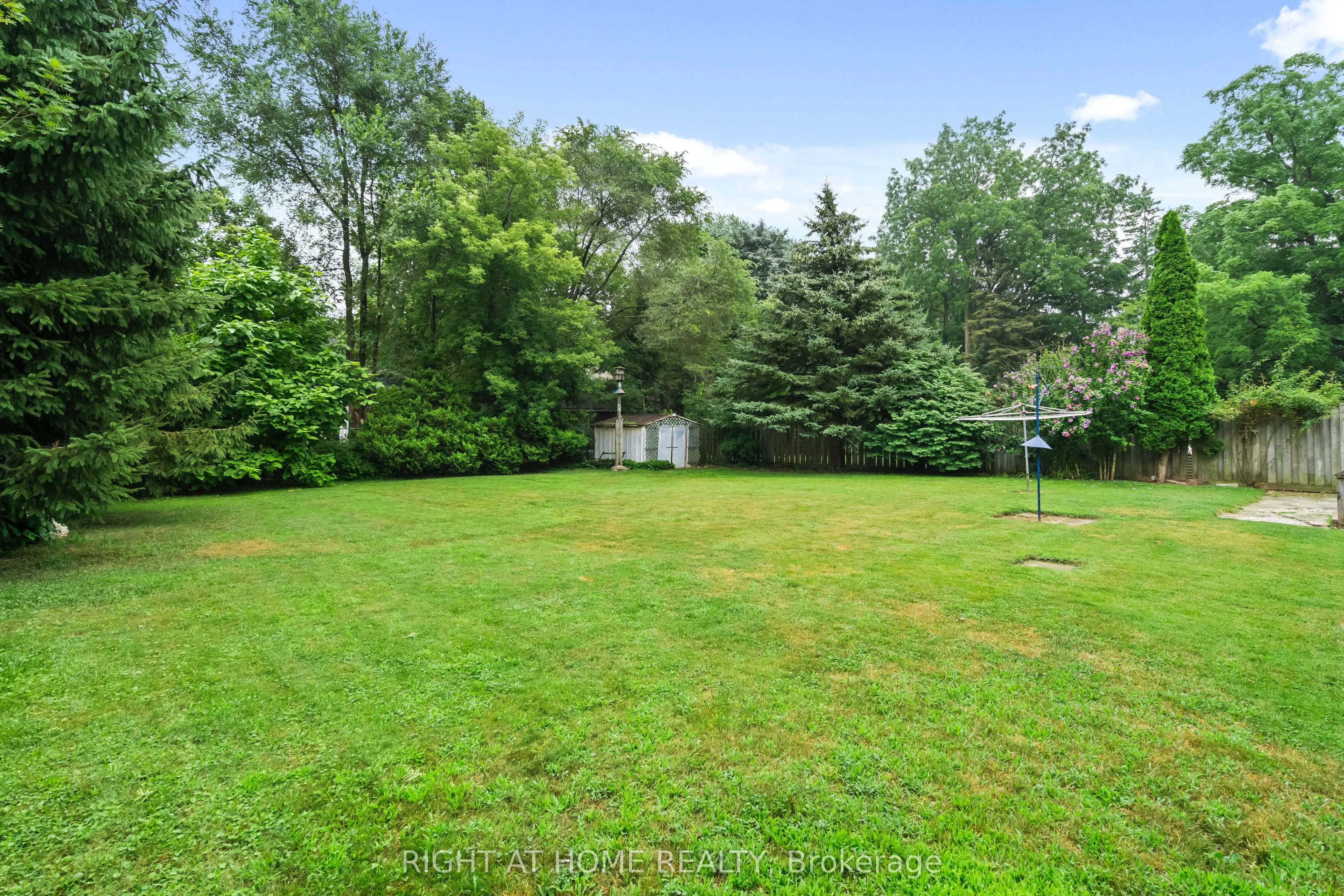 265 Fiddlers Green Road