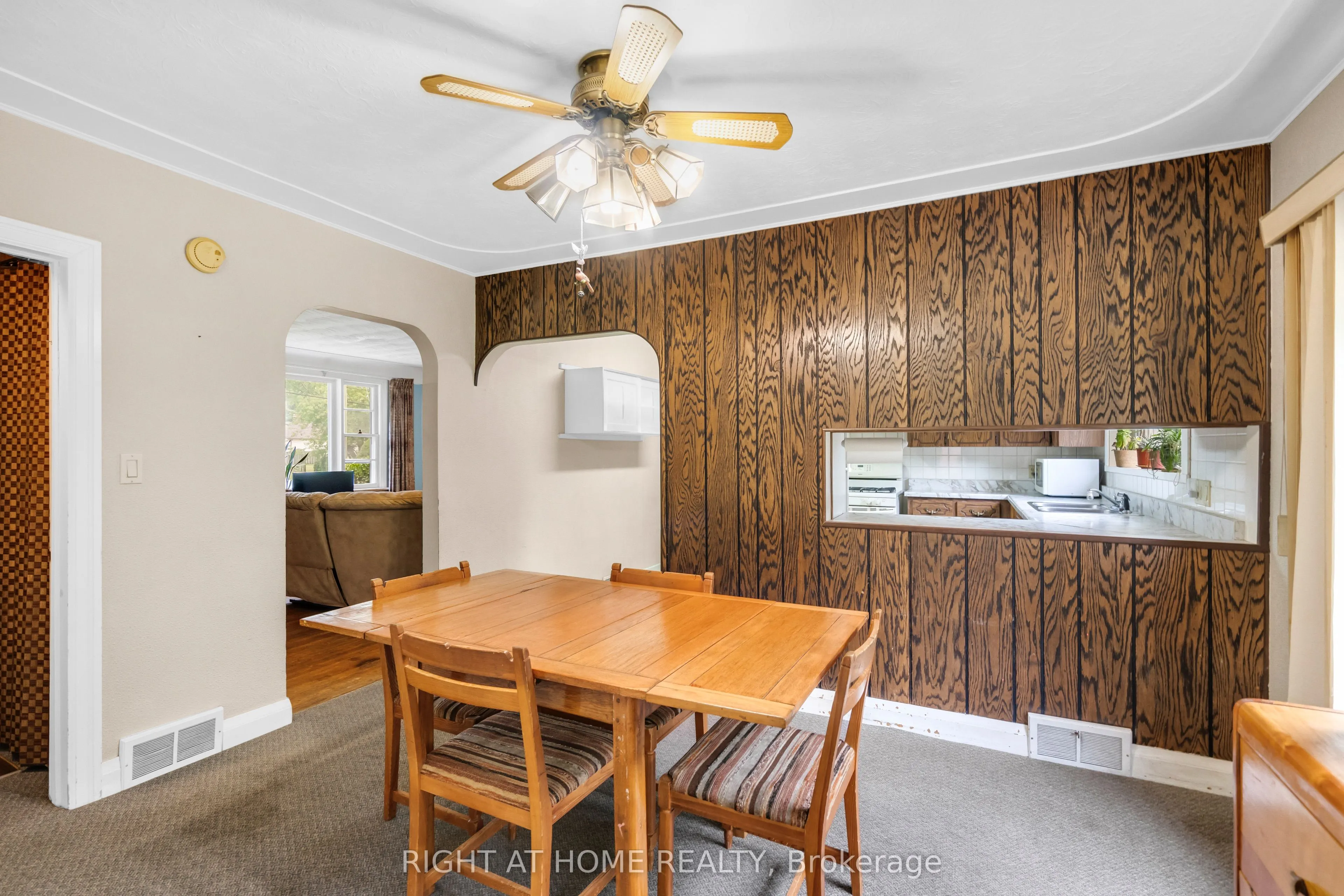 265 Fiddlers Green Road