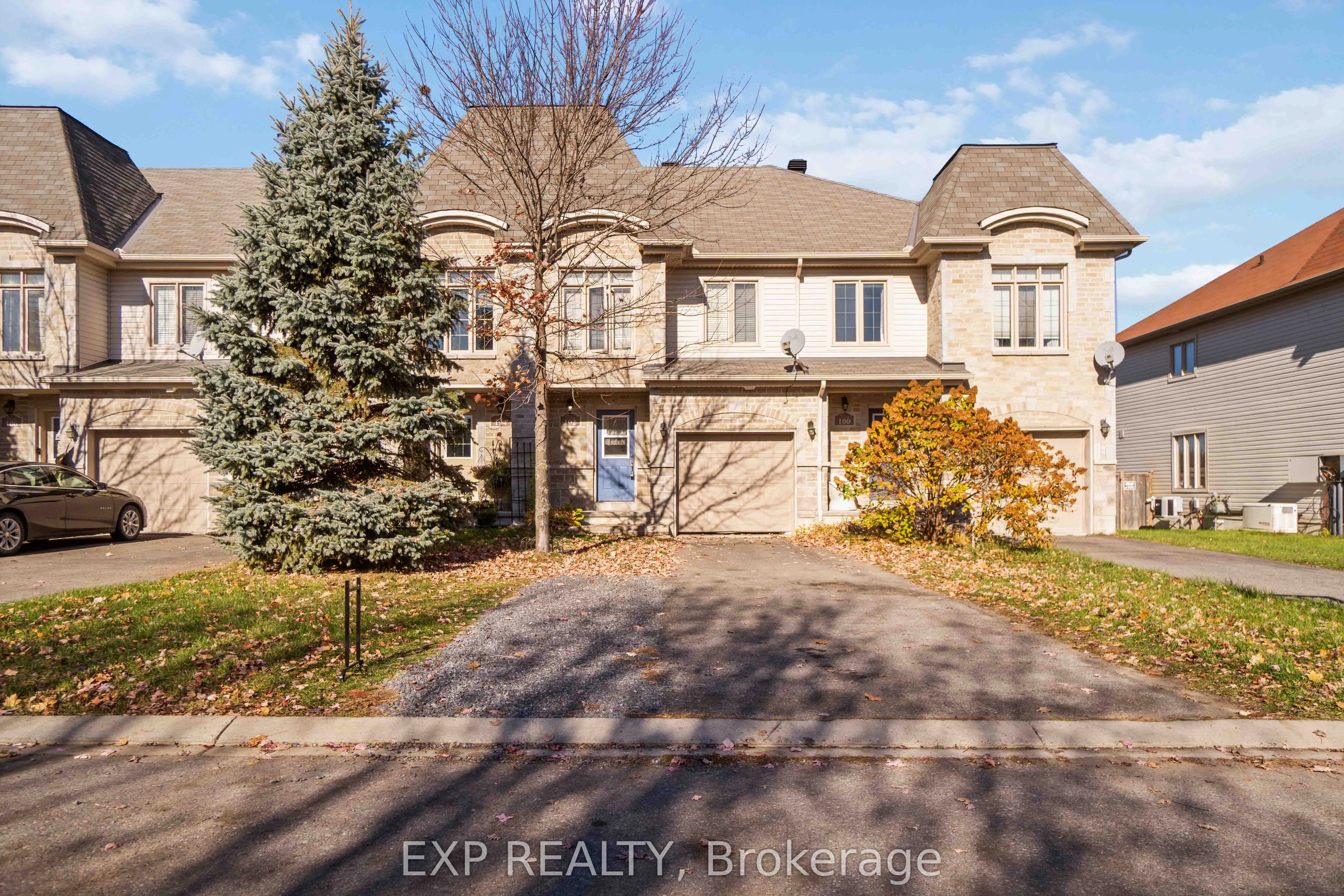 102 Asselin Street S