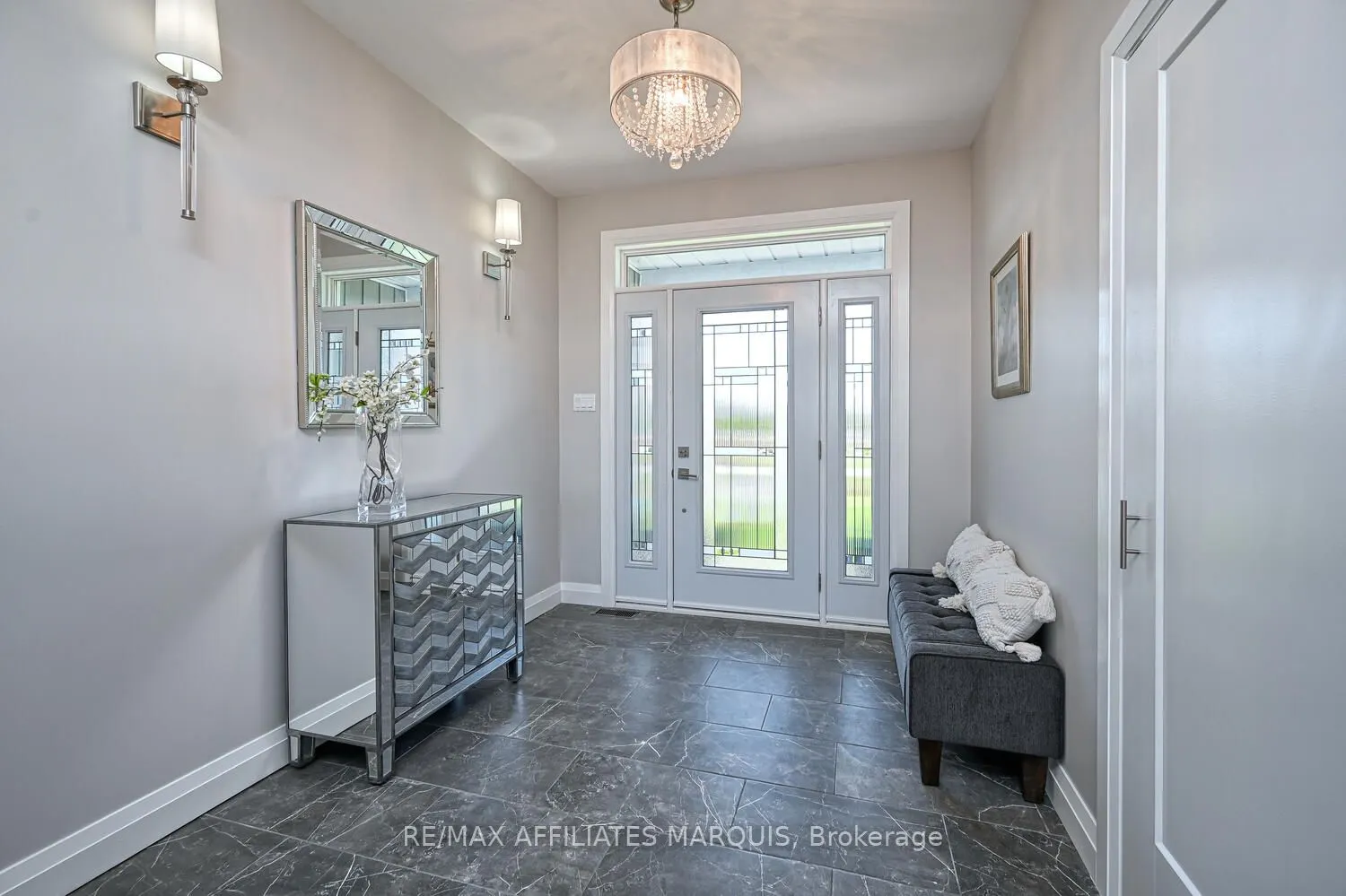 2064 Rosedale Road N