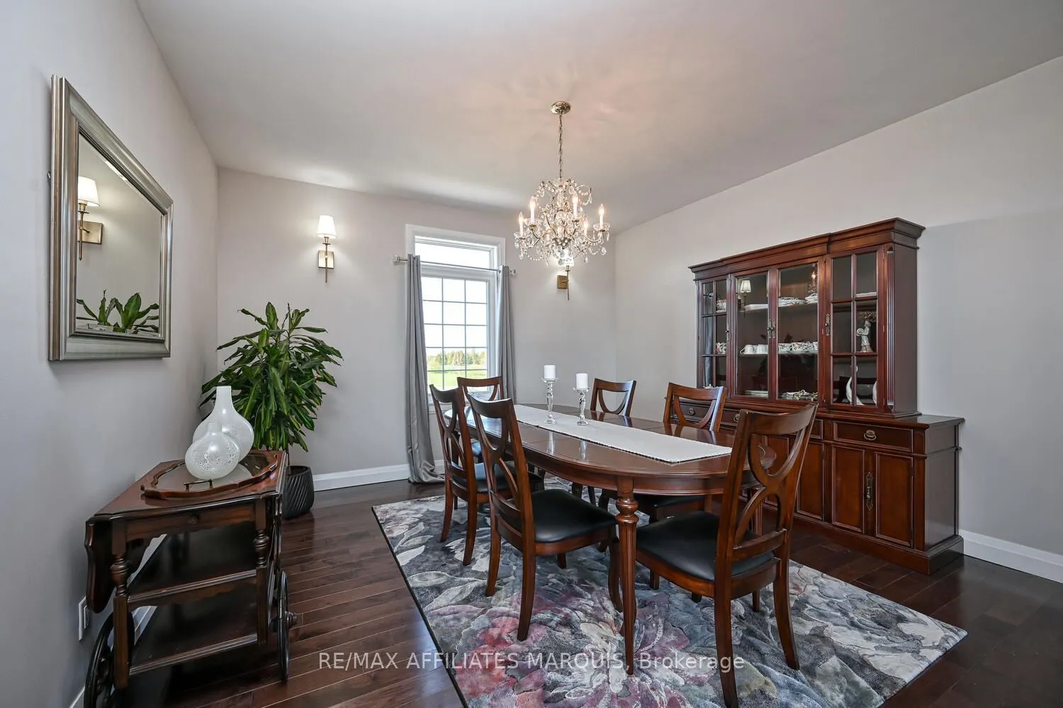 2064 Rosedale Road N