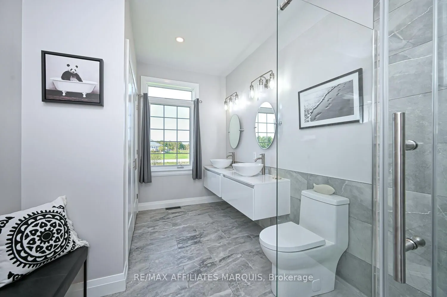 2064 Rosedale Road N