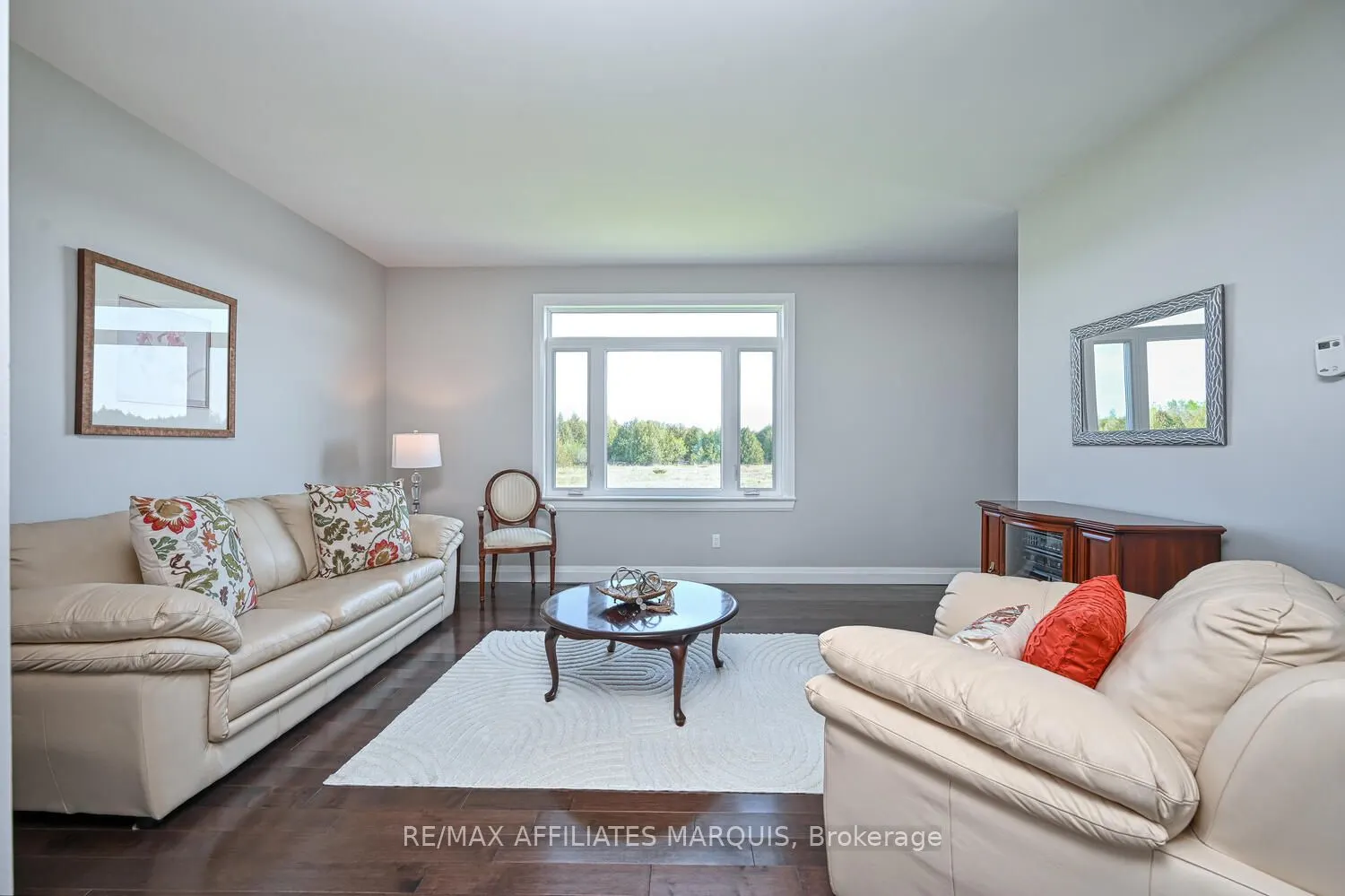 2064 Rosedale Road N