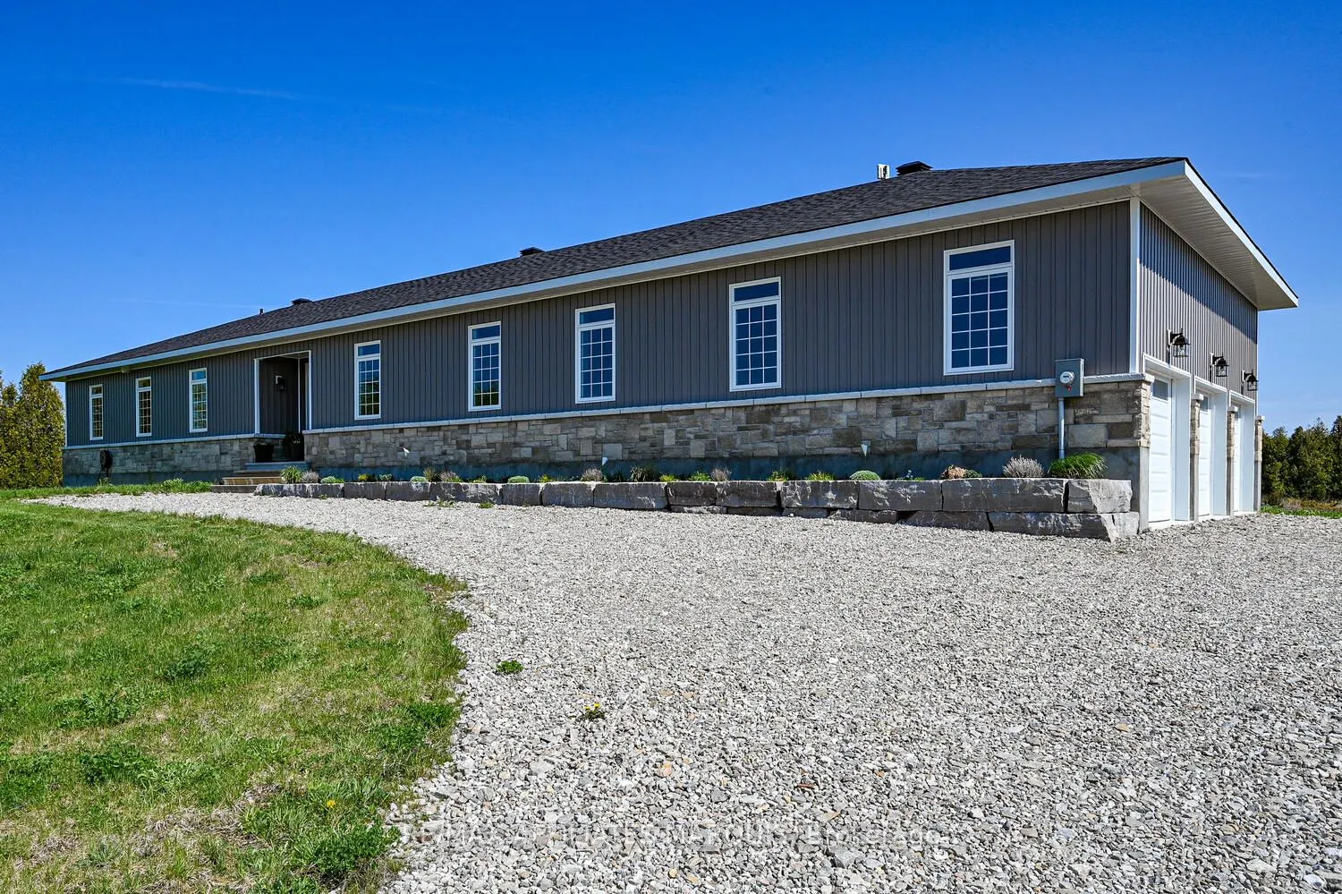 2064 Rosedale Road N