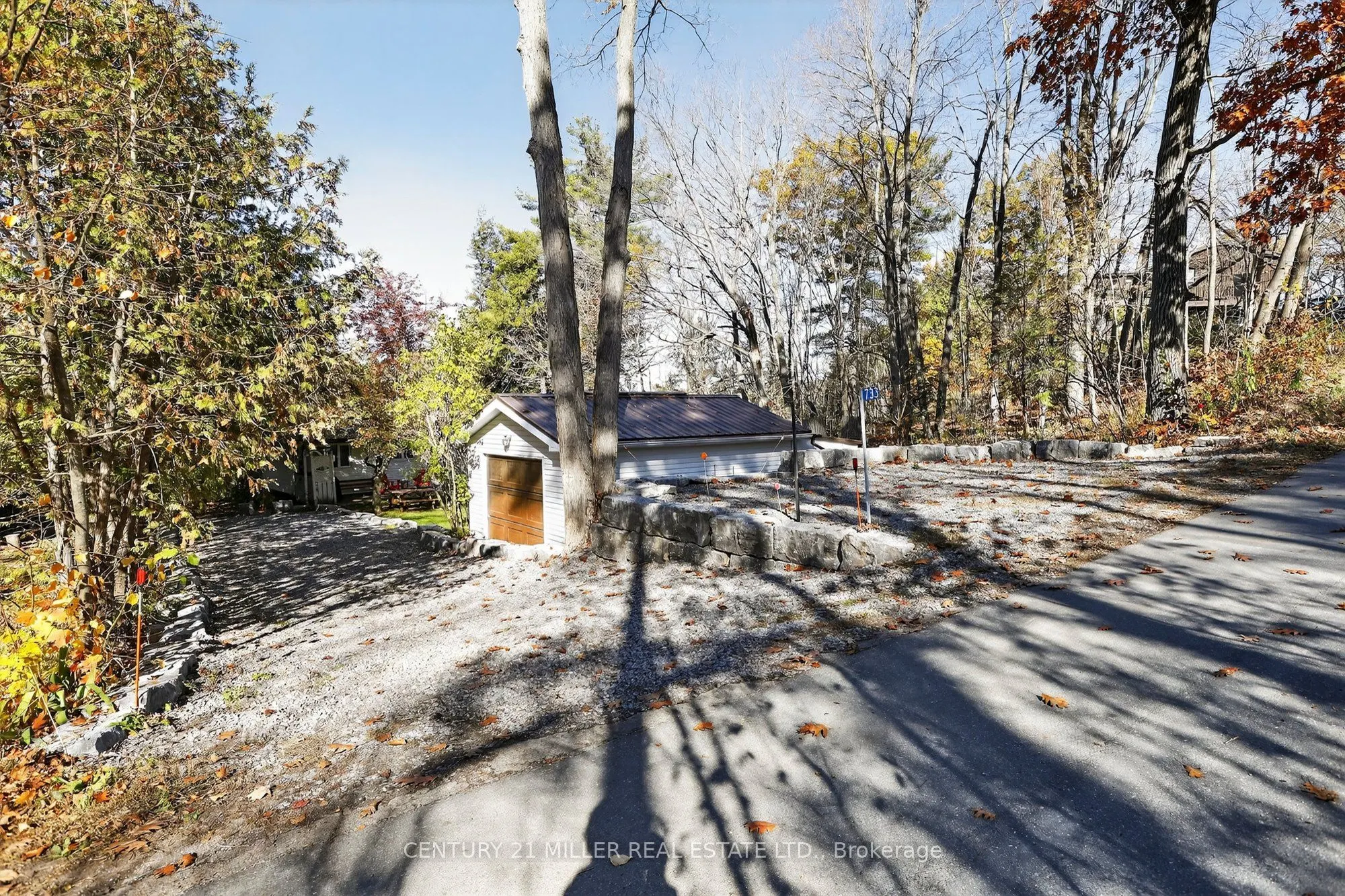 733 Marble Point Road