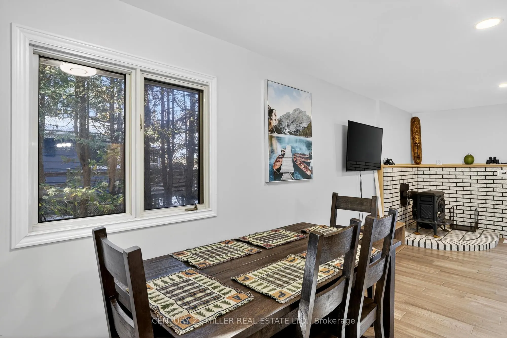 733 Marble Point Road