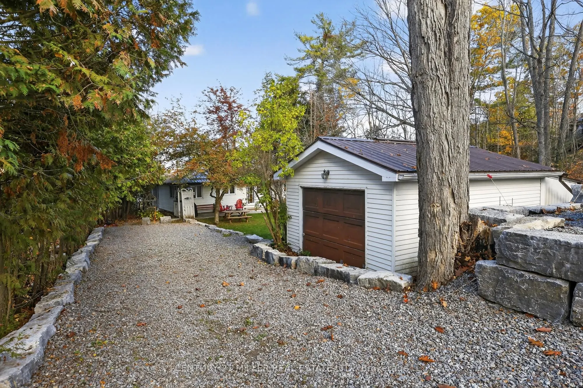 733 Marble Point Road