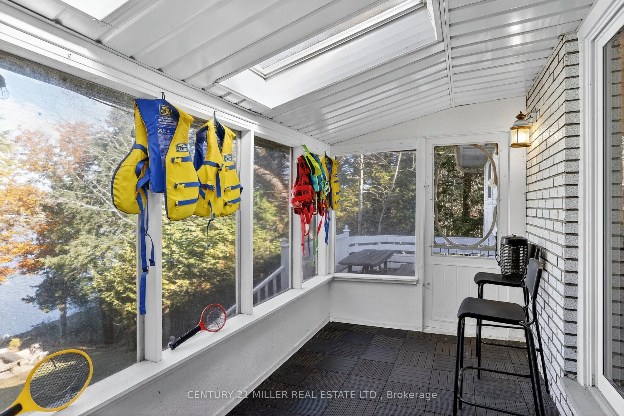 733 Marble Point Road