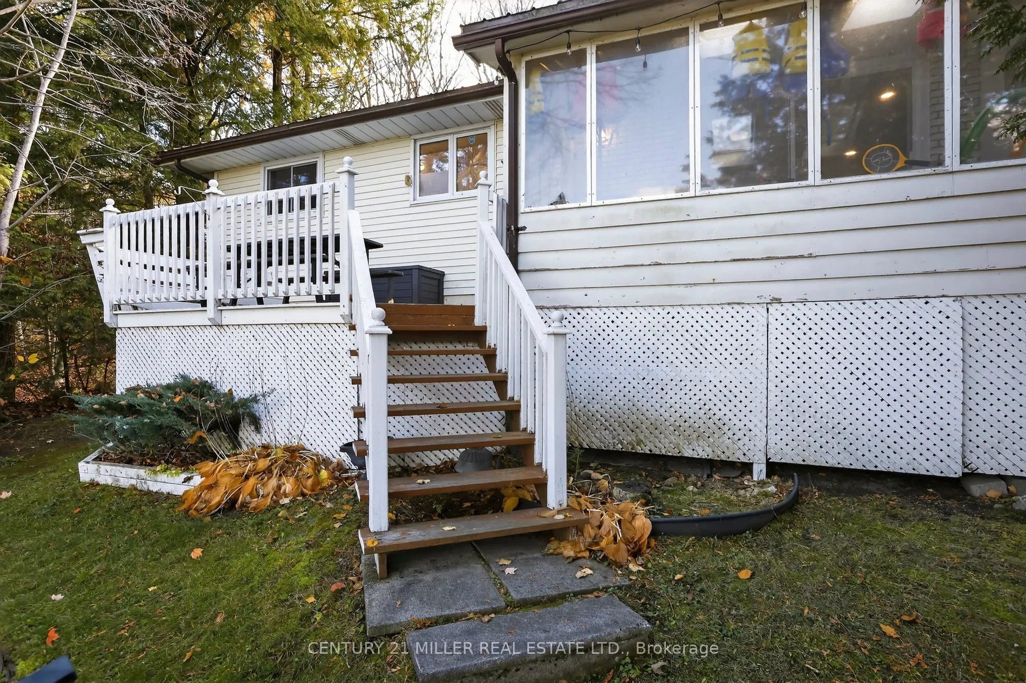 733 Marble Point Road