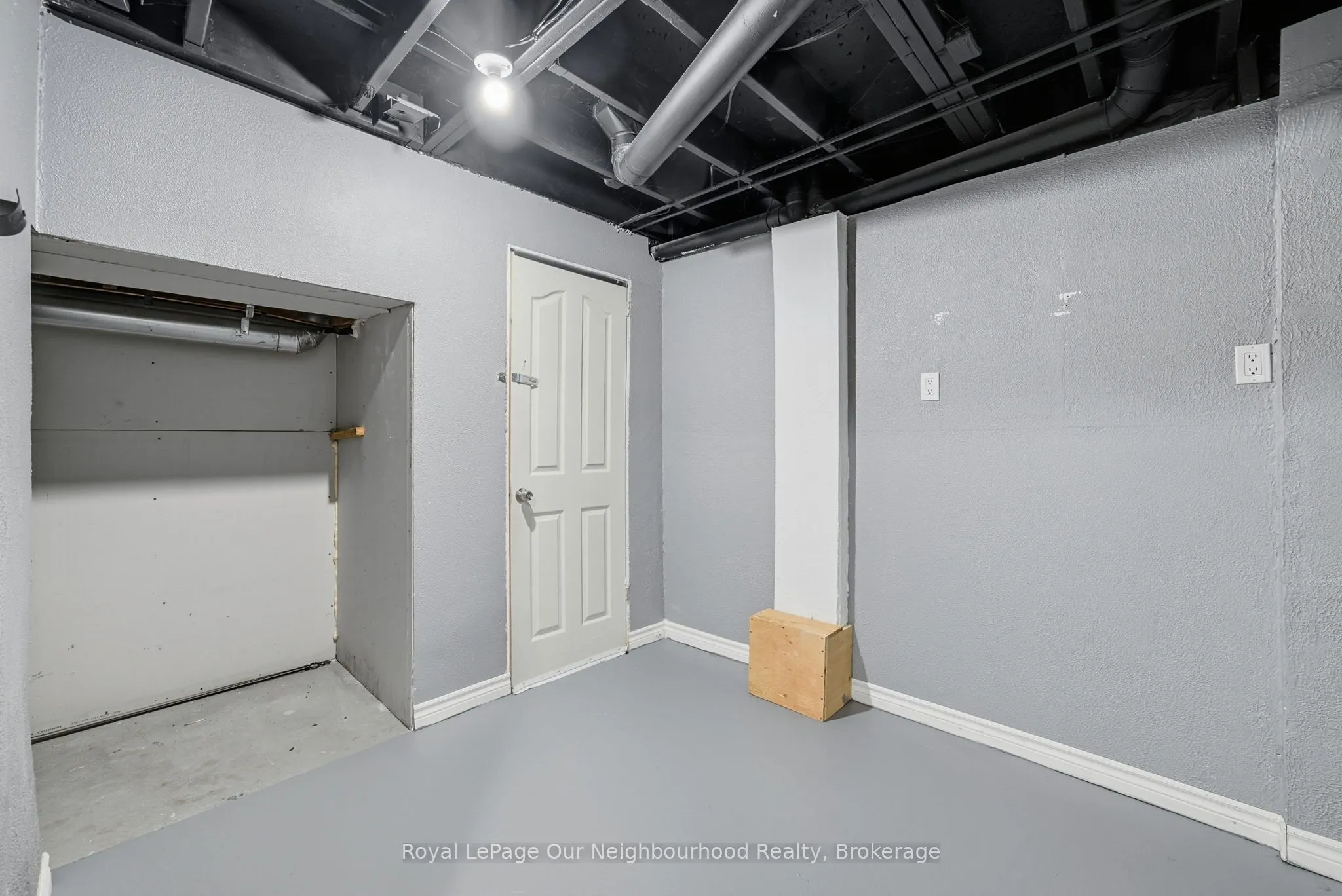 719 Daintry Crescent