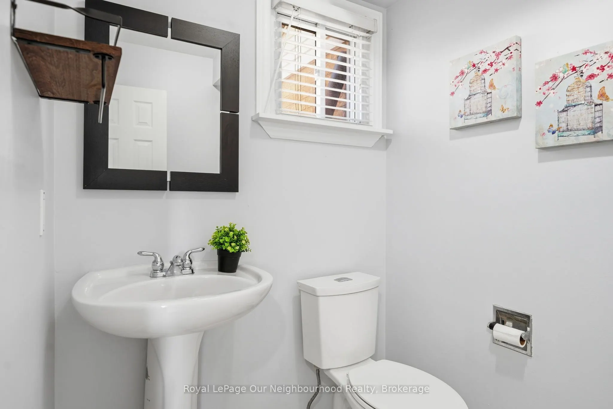 719 Daintry Crescent