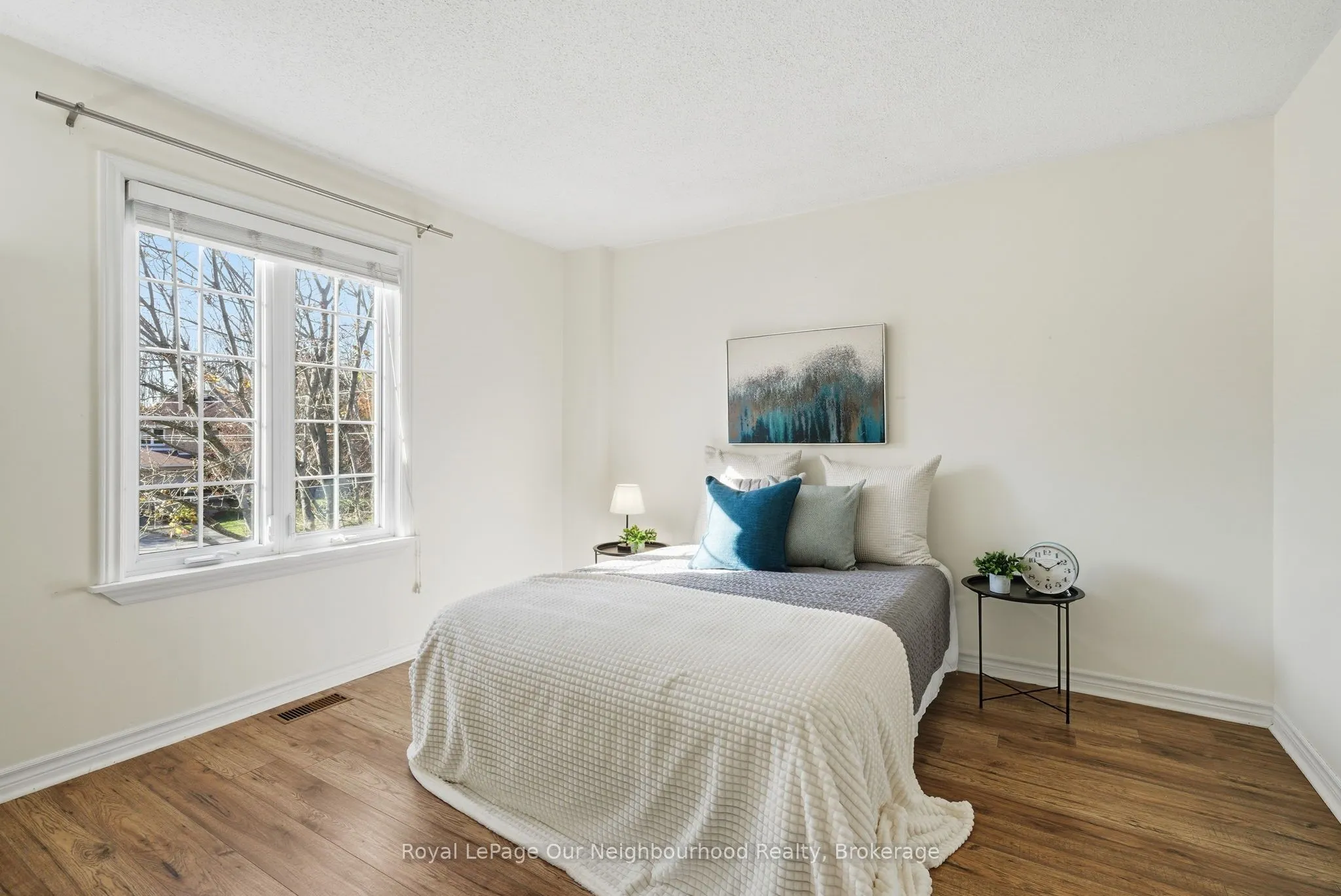 719 Daintry Crescent