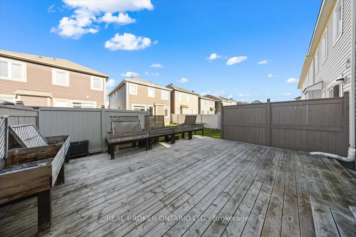 504 Broadleaf Street