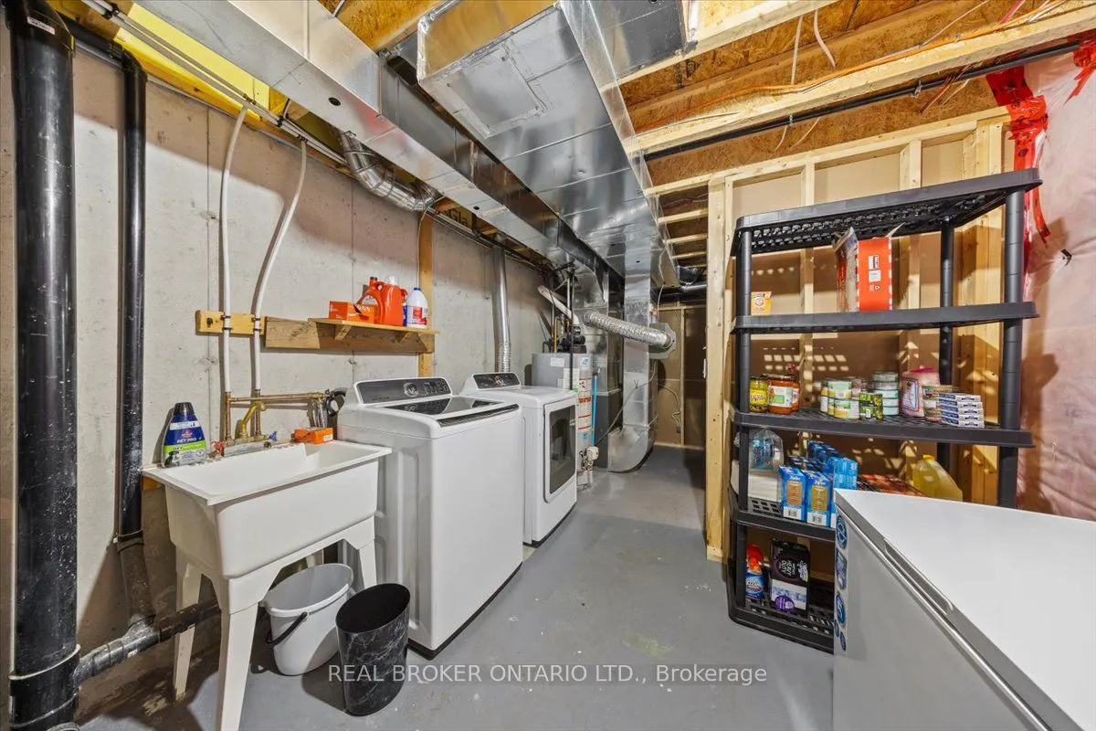 504 Broadleaf Street